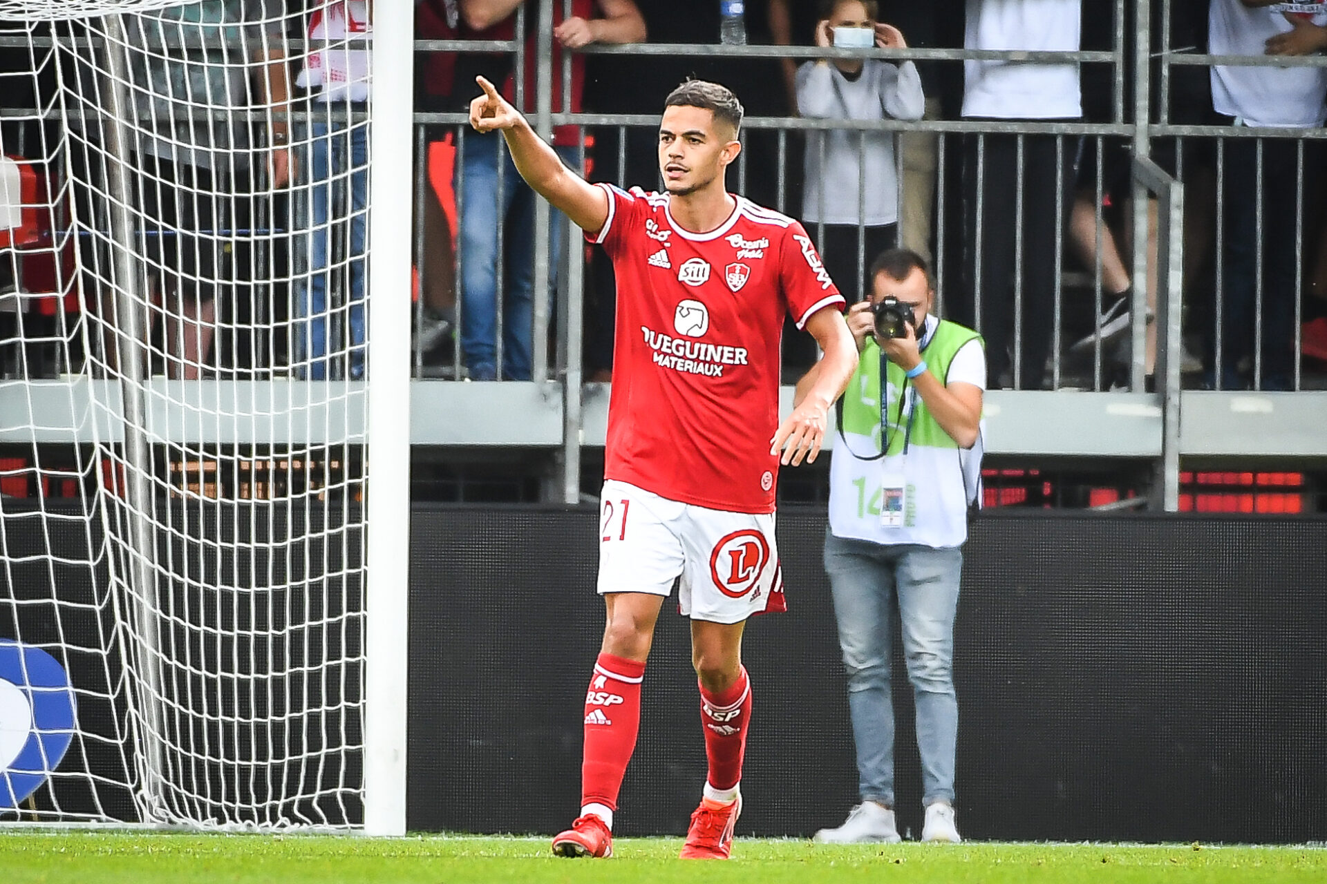 Romain Faivre, après son but sur pénalty face à Angers lors de la cinquième journée de Ligue 1. Icon Sport