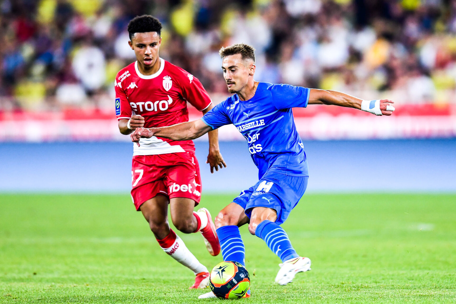 Malgré la concurrence au milieu à l'OM, Valentin Rongier s'est forgé une place de titulaire grâce à ses excellentes prestations. Icon SPort