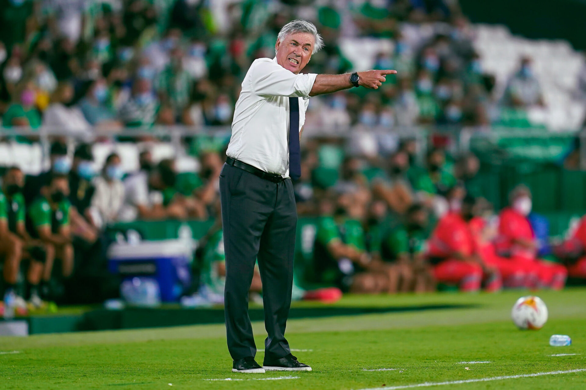Carlo Ancelotti veut que son équipe s'améliore défensivement pour croire au titre en Ligue des champions. Icon Sport