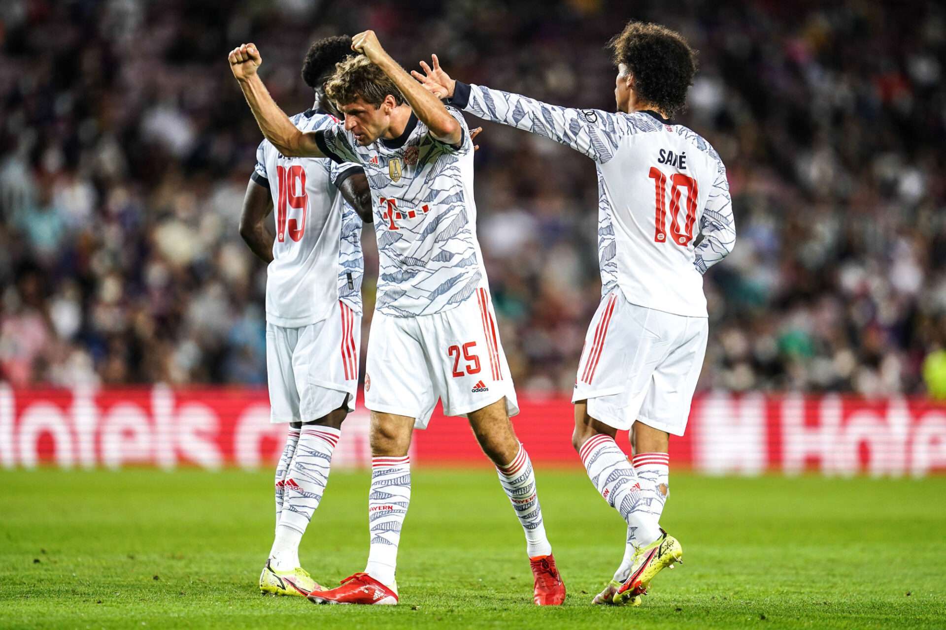 Thomas Müller toute à sa joie après avoir marqué le premier but du Bayern. Icon Sport