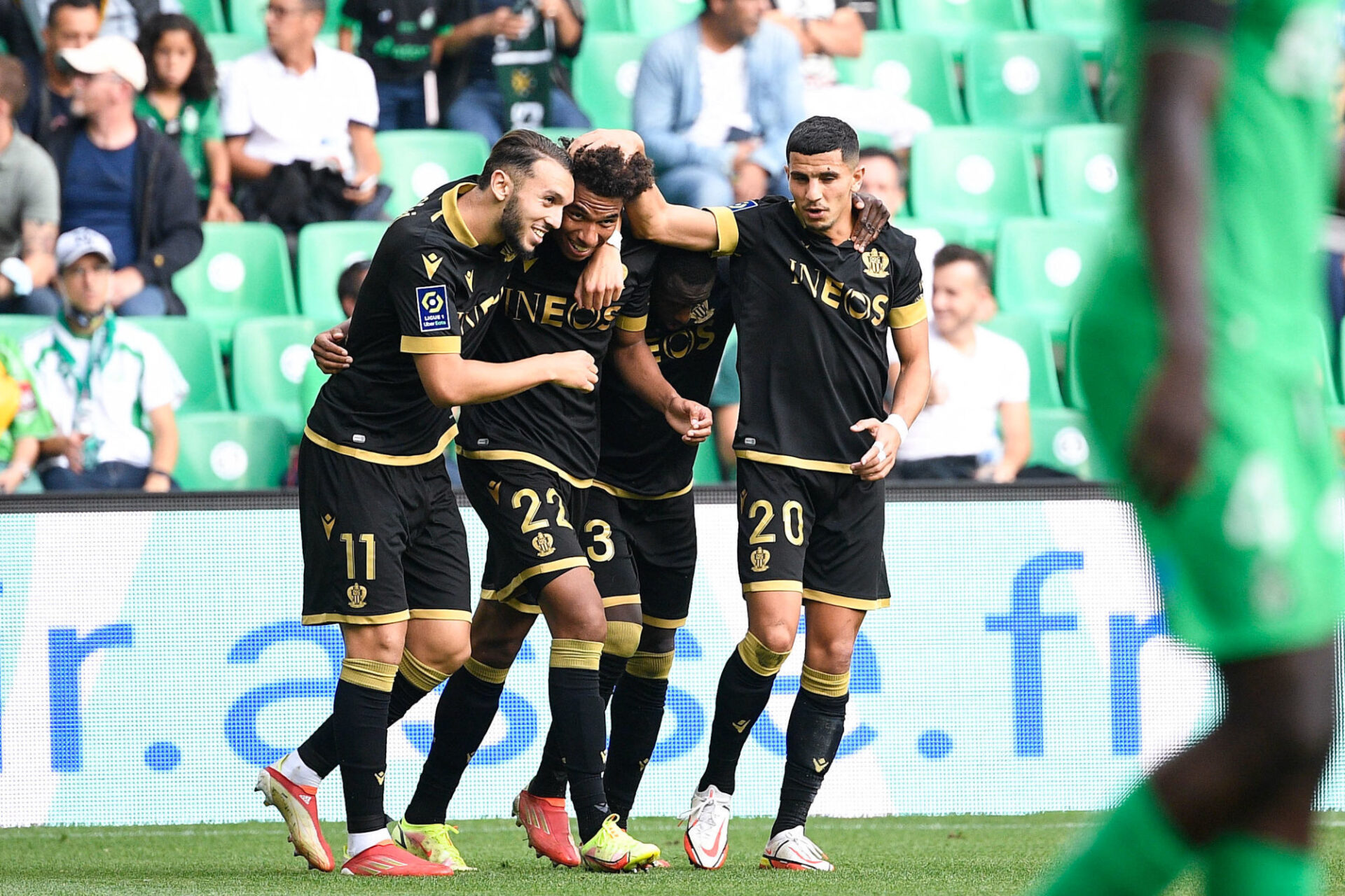 Amine Gouiri et Calvin Stengs (à gauche) ont été les deux premiers buteurs de Nice contre Saint-Etienne. Icon Sport
