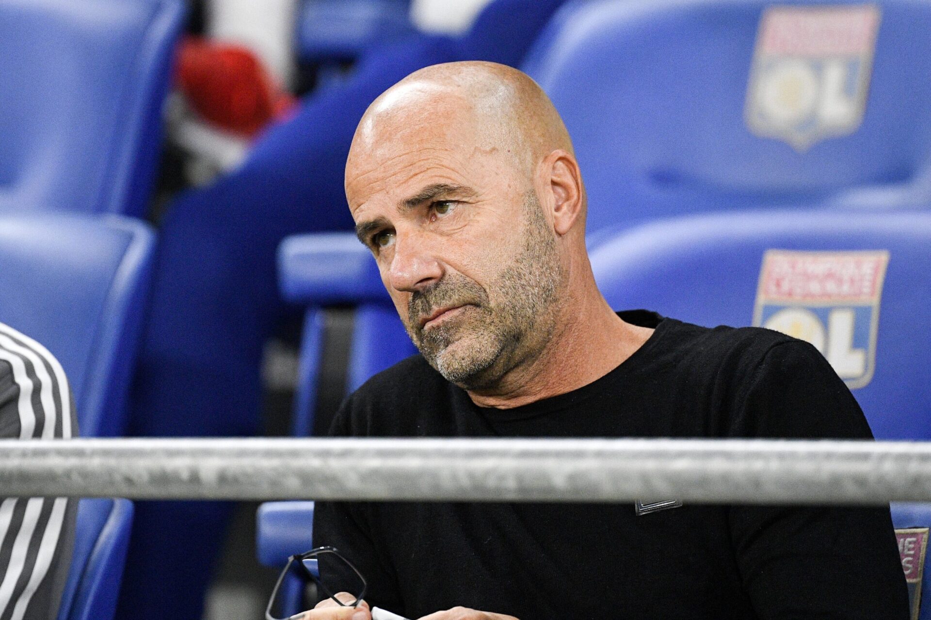 Peter Bosz sur le banc lyonnais (iconsport)