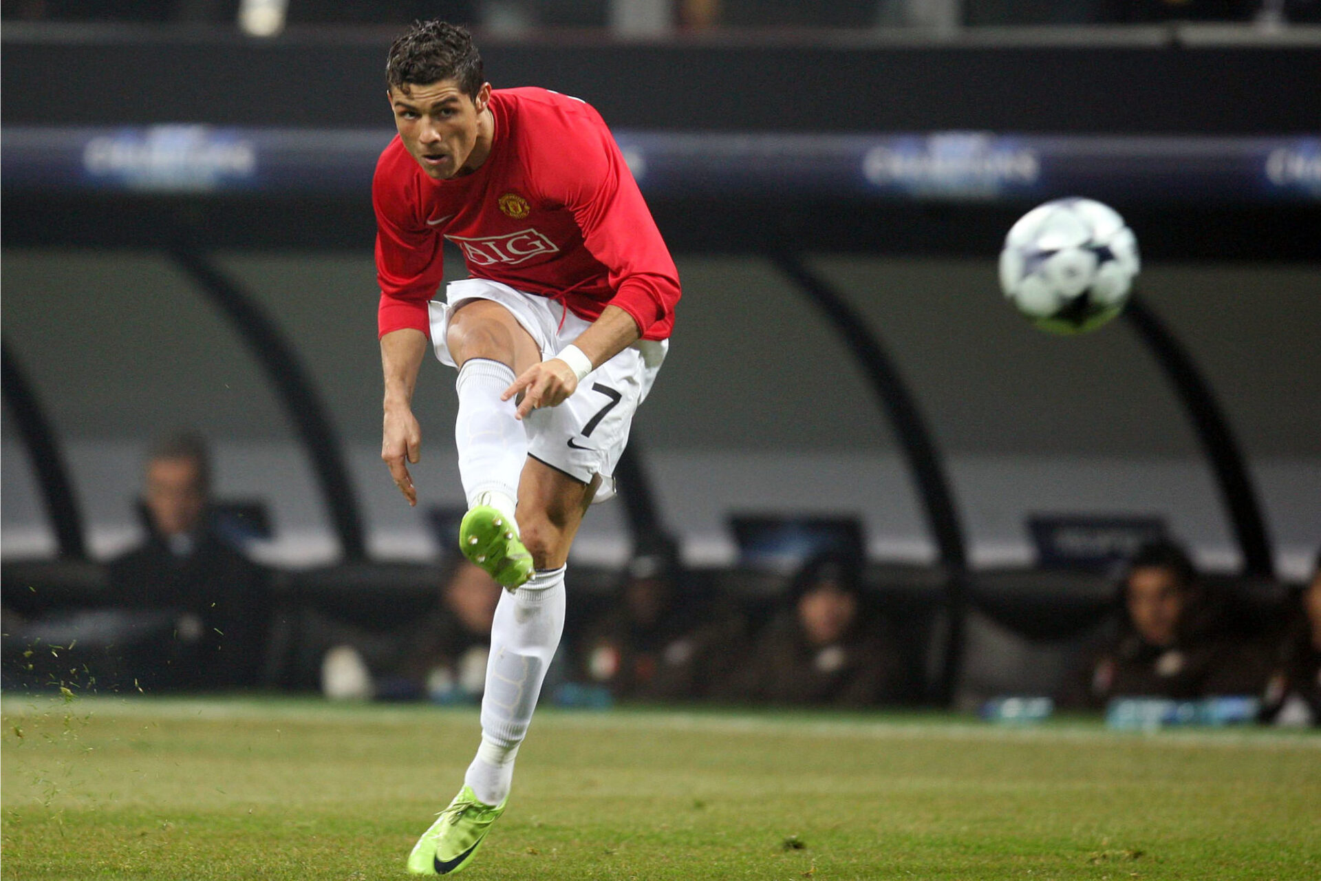 Cristiano Ronaldo est de retour sur une pelouse avec le maillot de Manchester United ! Icon Sport