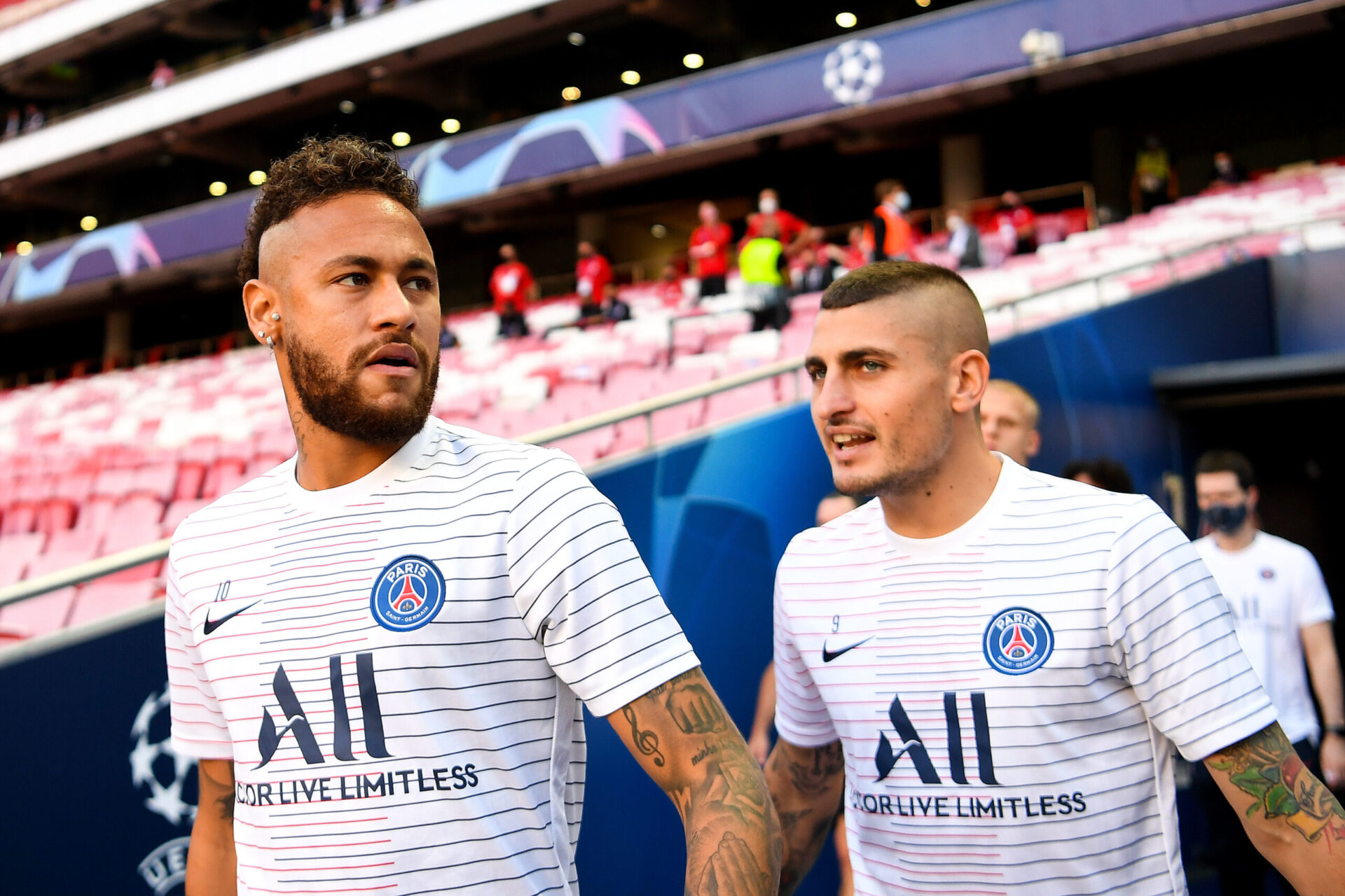 Neymar (&agrave; gauche) et Verratti (&agrave; droite) sous le maillot parisien (iconsport)