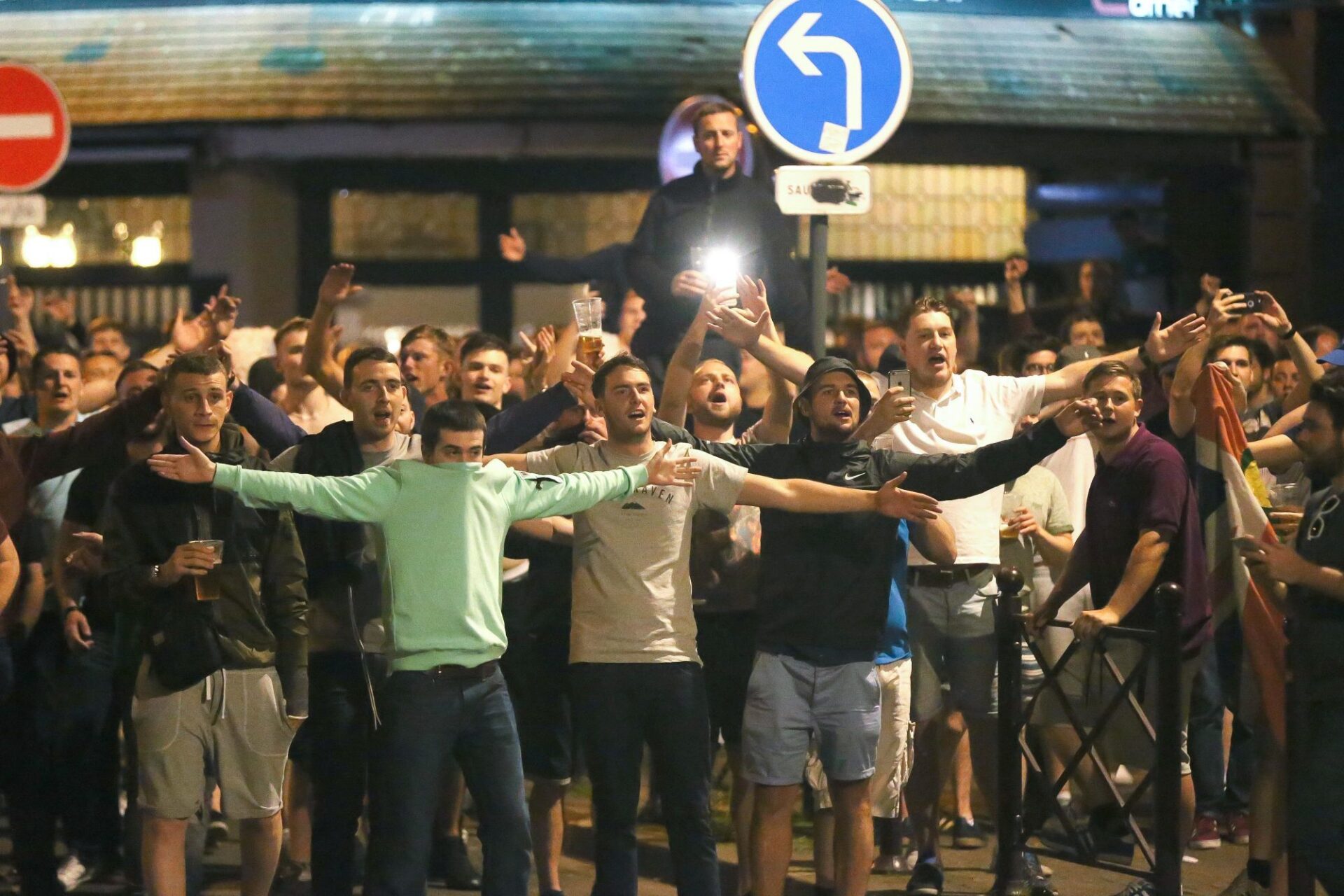Les supporters peuvent parfois perdre le contr&ocirc;le. Icon Sport