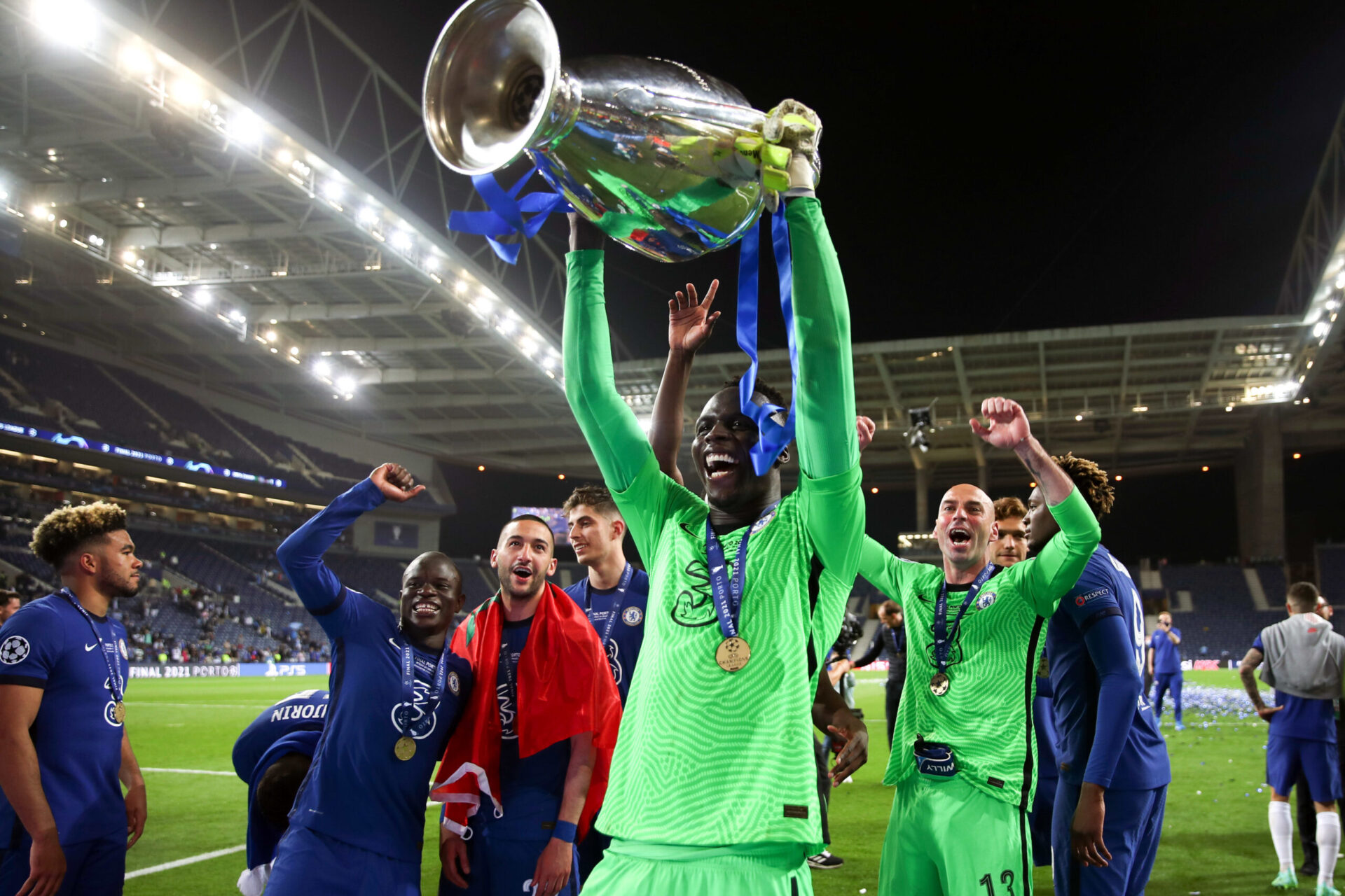 Mendy brille depuis son arrivée à Chelsea et a notamment remporté la Ligue des champions la saison dernière (iconsport) Mendy brille depuis son arrivée à Chelsea et a notamment remporté la Ligue des champions la saison dernière (iconsport)
