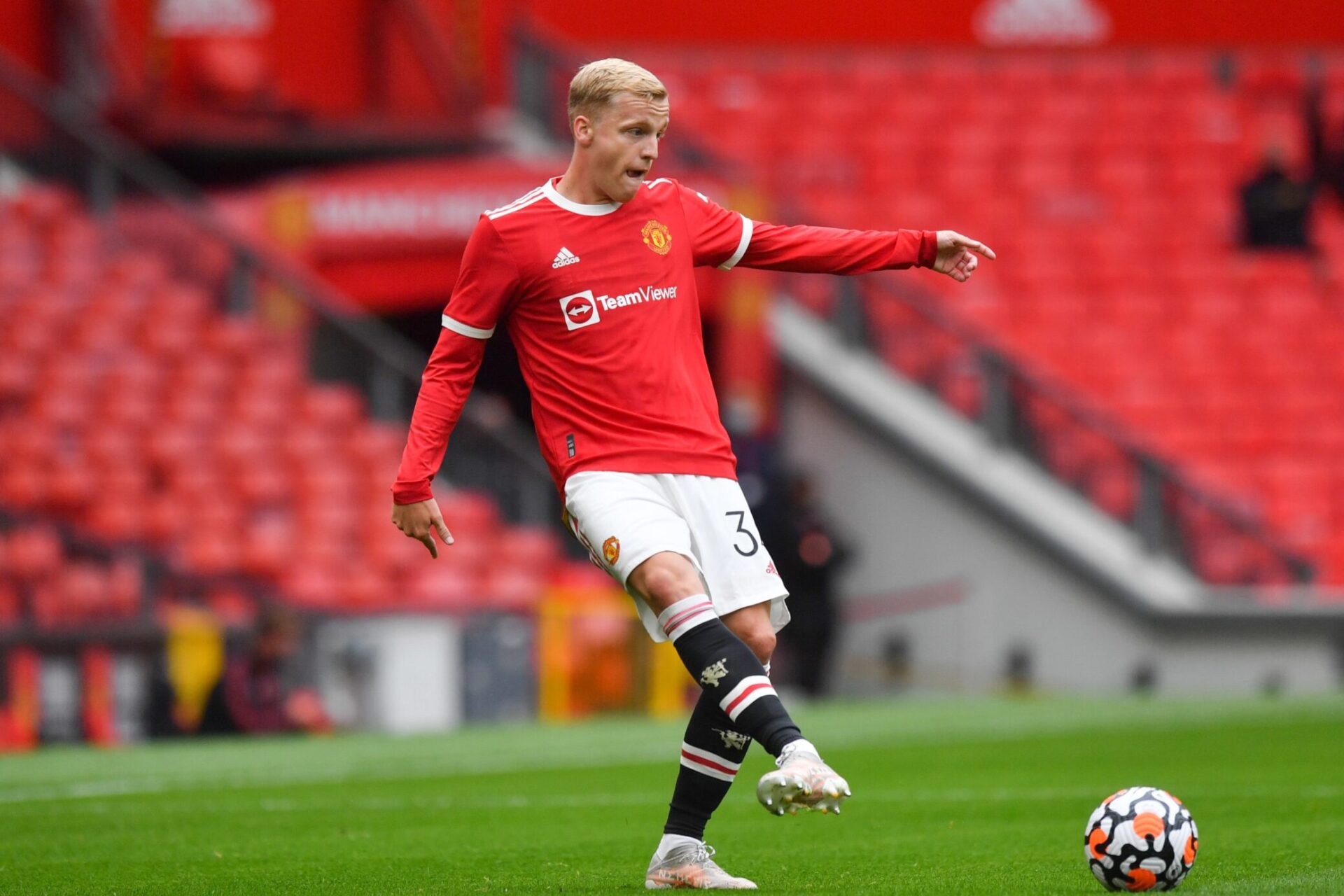 Il est très probable que Van de Beek demande à partir cet hiver s'il ne joue pas plus d'ici-là (iconsport)