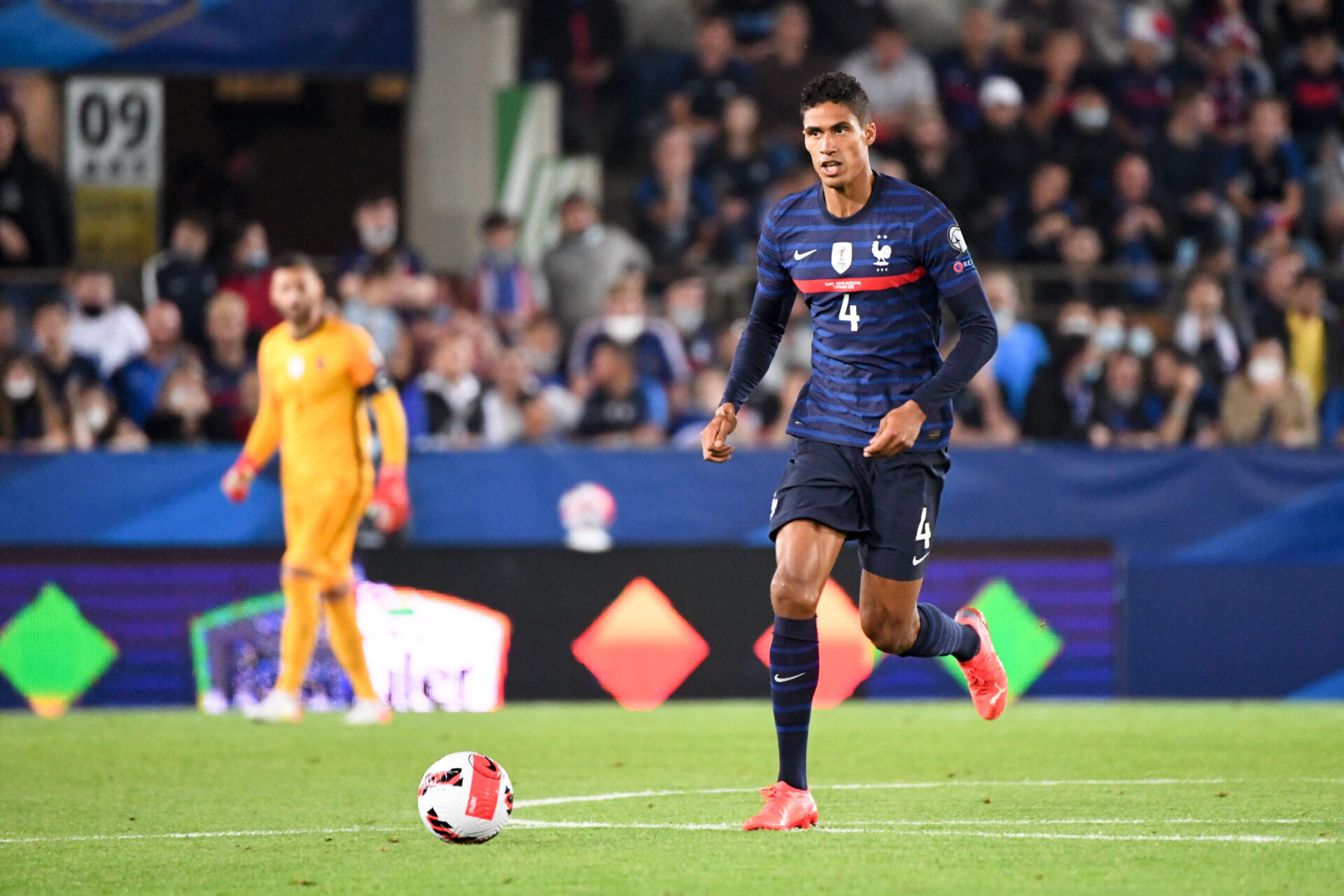 Varane et les Bleus affronteront la Belgique en demi-finale de la Ligue des nations. Icon Sport