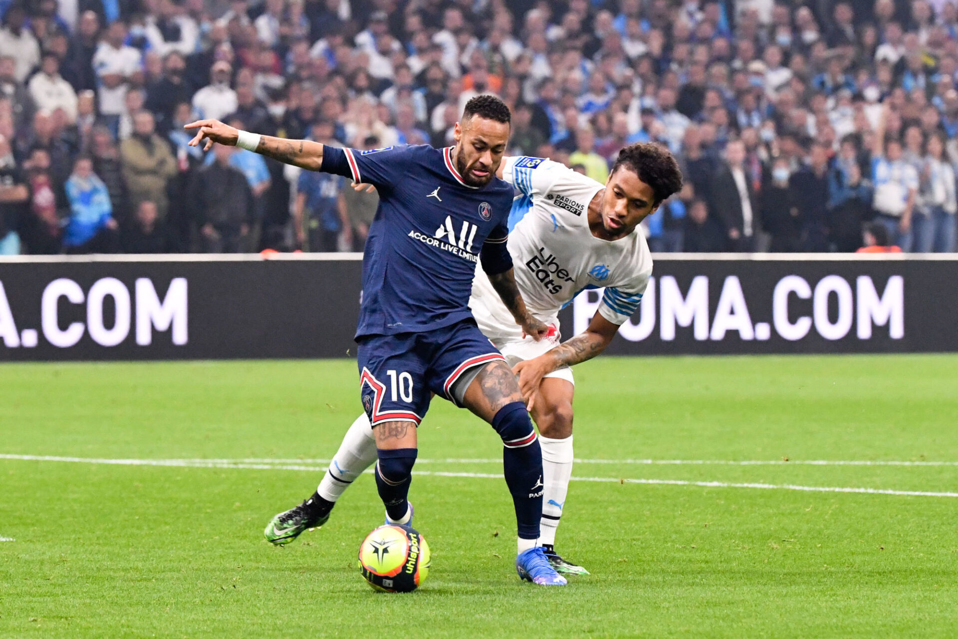 Neymar a encore affich&eacute; son impuissance dans les un contre un face &agrave; l'OM. Icon Sport