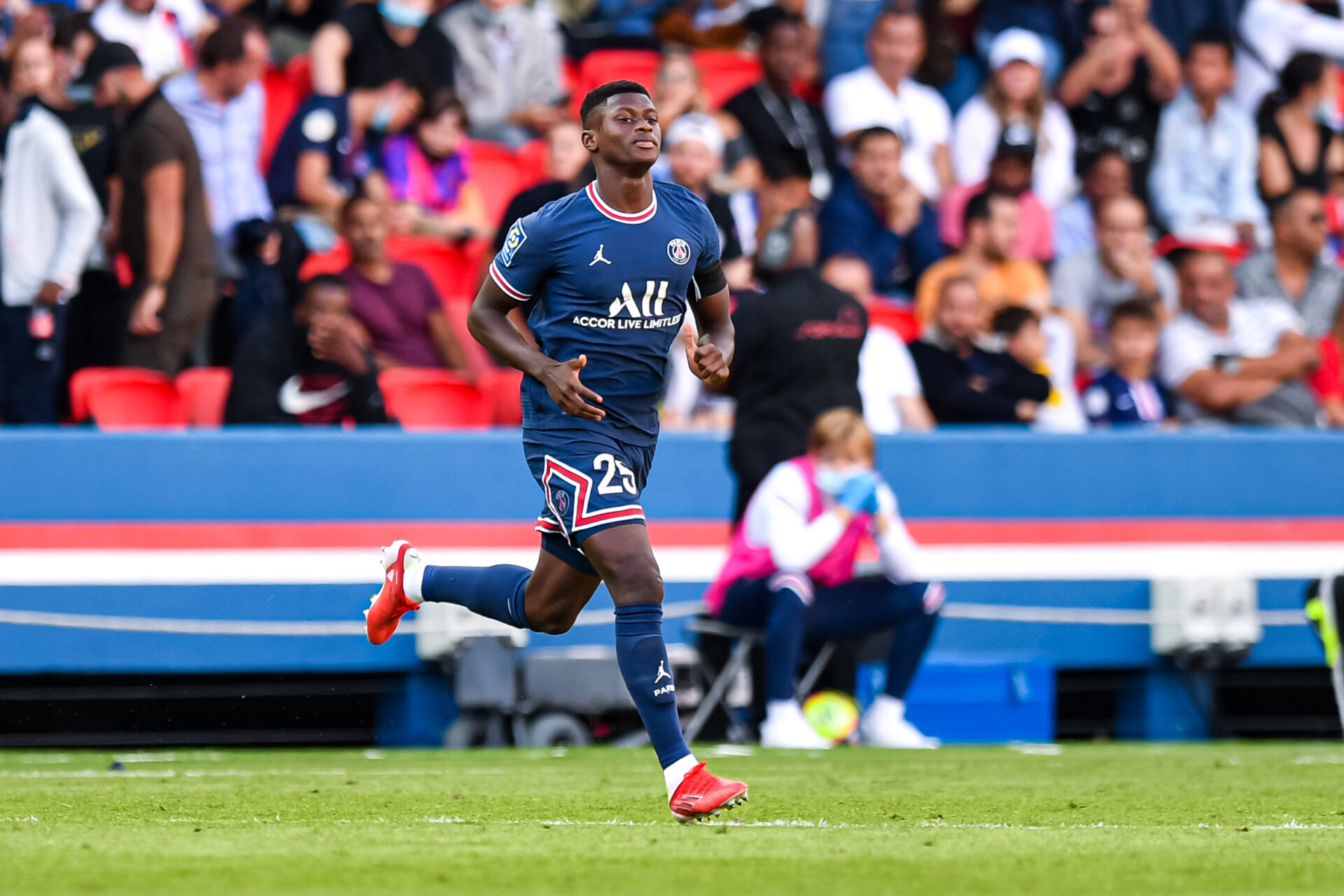 Nuno Mendes est apparu six fois avec Paris depuis le début de saison (iconsport)