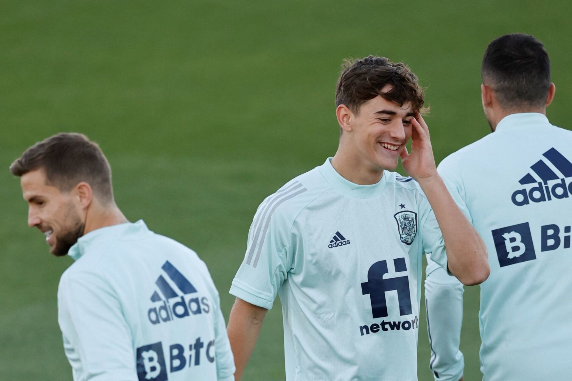 Après seulement 363 minutes en professionnel, l'ailier du Barça Gavi (17 ans) a été convoqué en sélection espagnole. Icon Sport