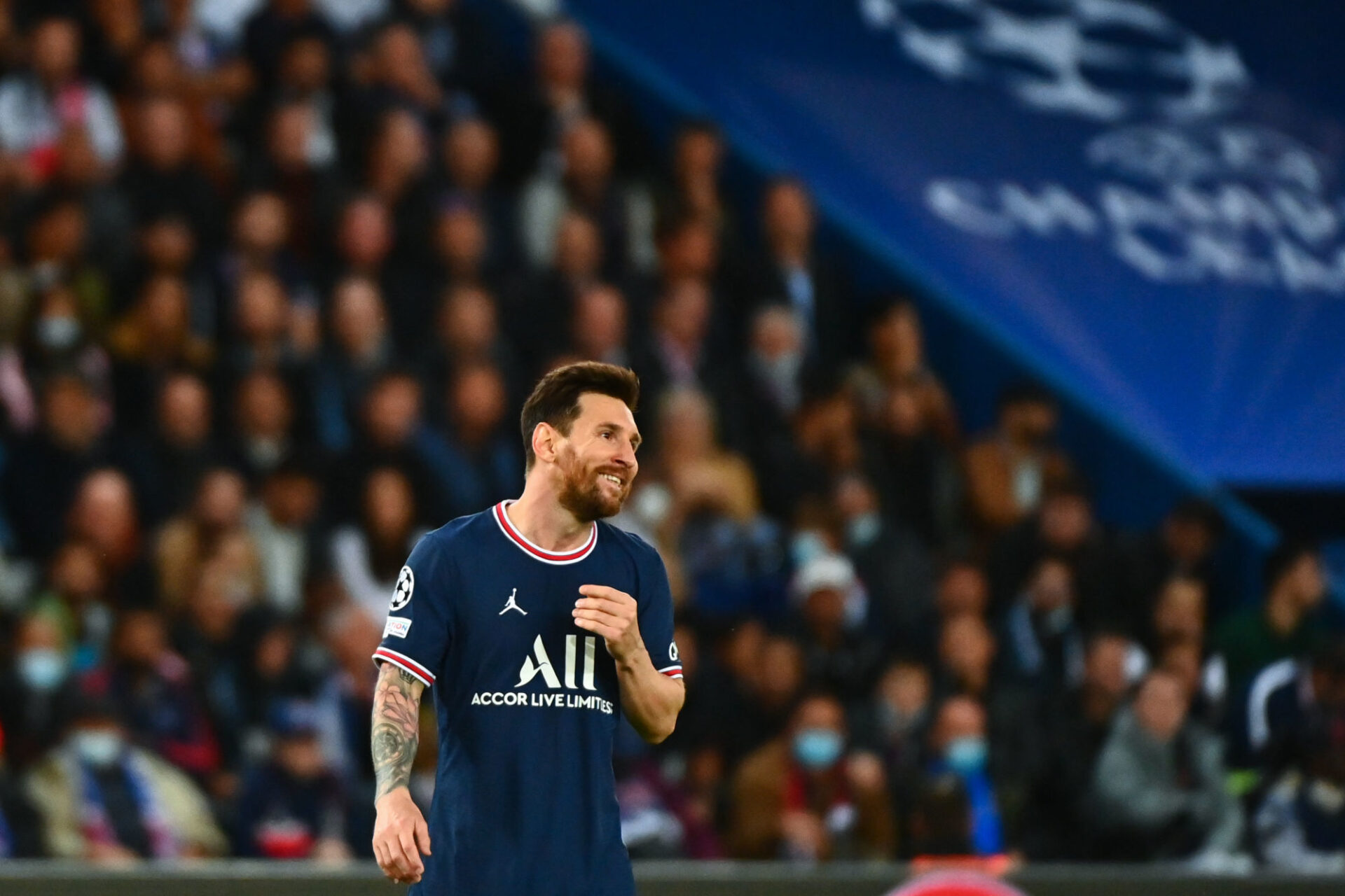 Lionel Messi est passé de joueur espérant finir sa carrière au Barça à joueur du PSG en quelques jours. Icon Sport