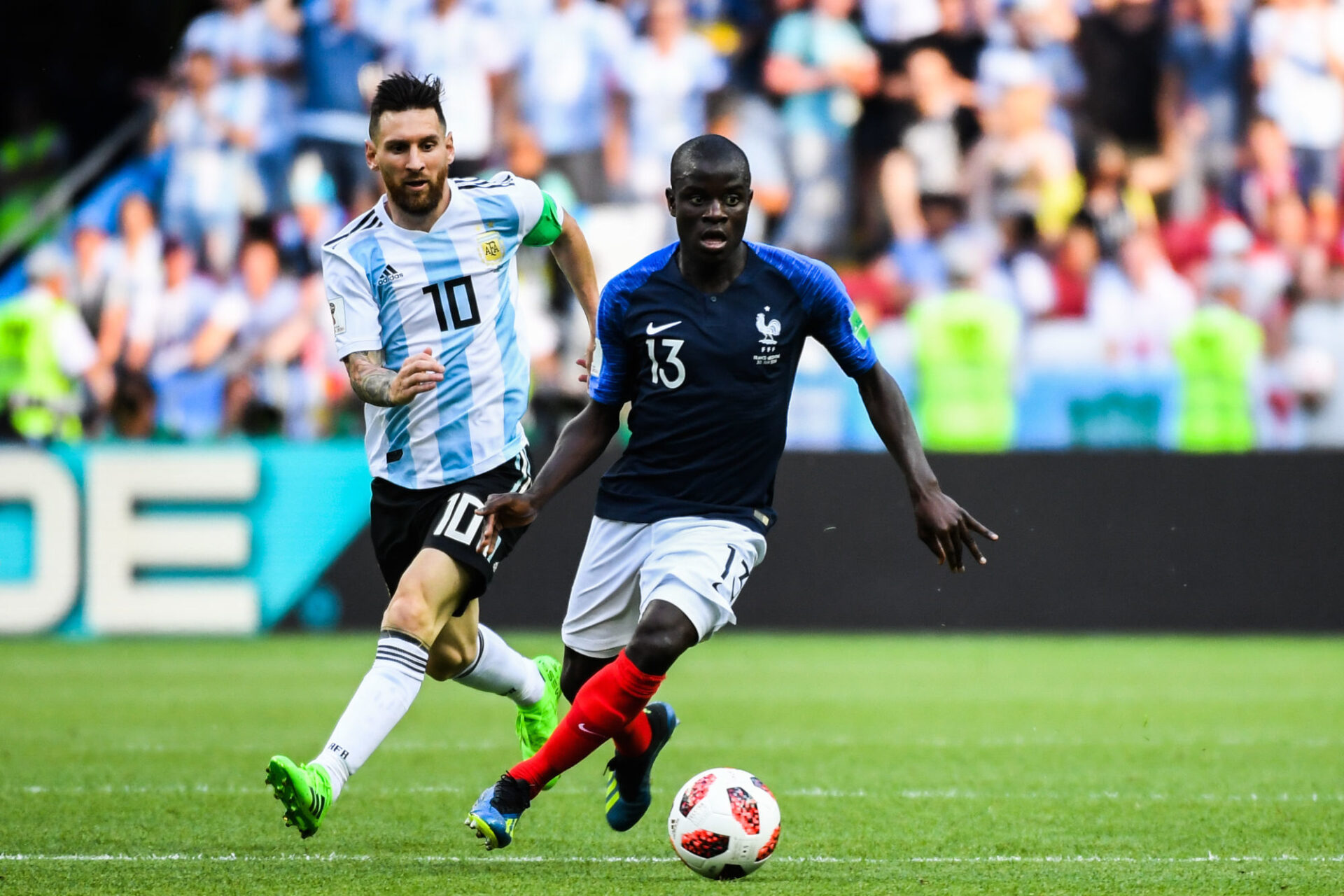 L'Argentine de Lionel Messi et la France de N'Golo Kanté, qui s'étaient affrontés en huitième de finale de la Coupe du monde 2018, pourraient bientôt se retrouver en Ligue des nations... Icon Sport