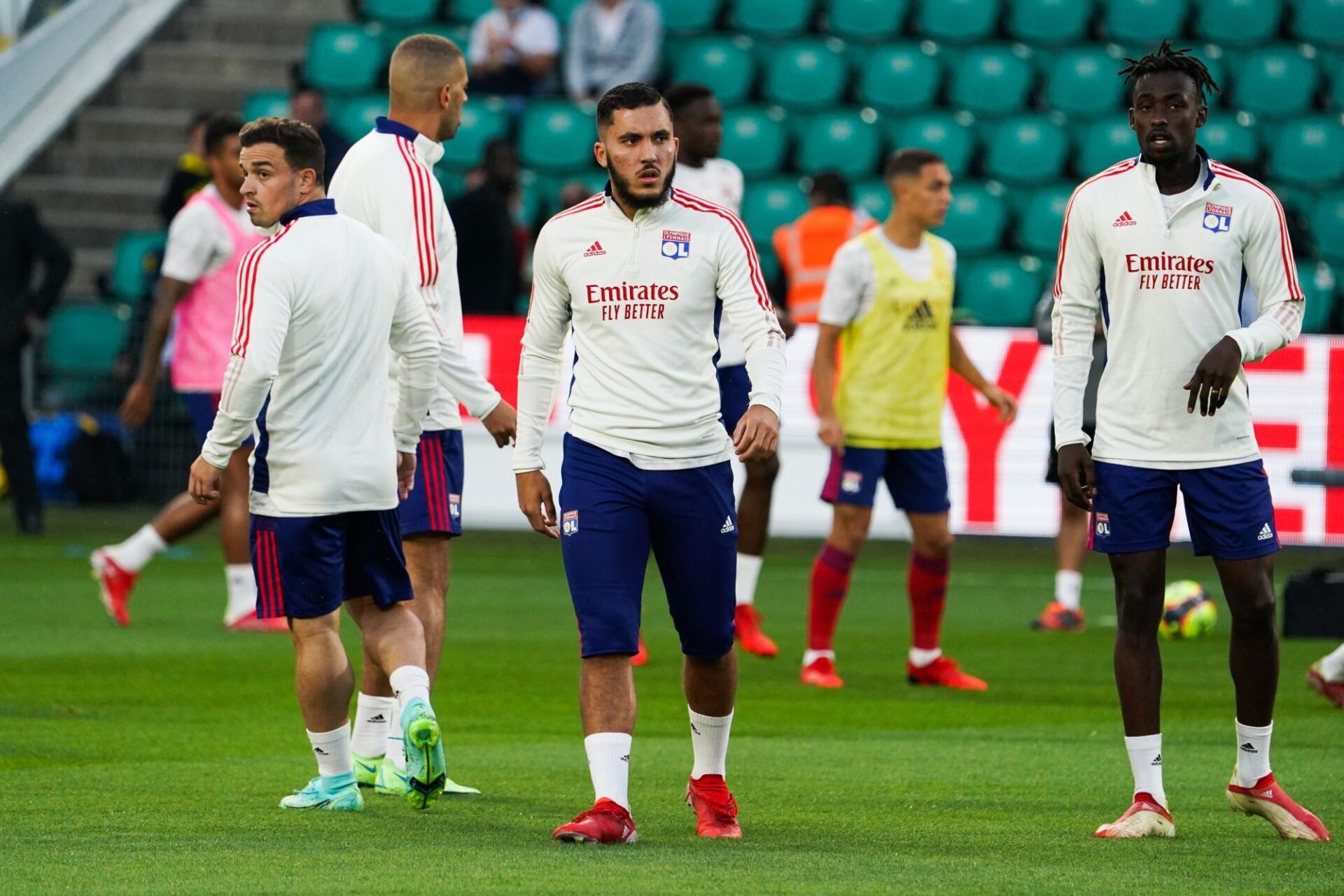 Rayan Cherki affirme effectuer un gros boulot à l'entraînement pour progresser. Icon Sport