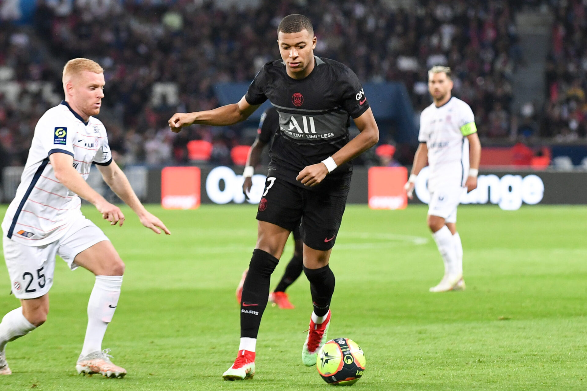 Kylian Mbappé sous le maillot parisien (iconsport)