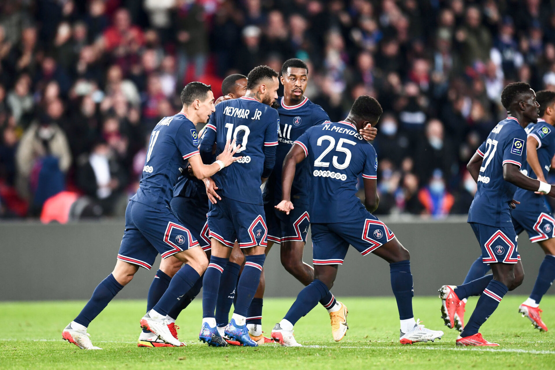 Le PSG s'en est tiré face au LOSC. Icon Sport