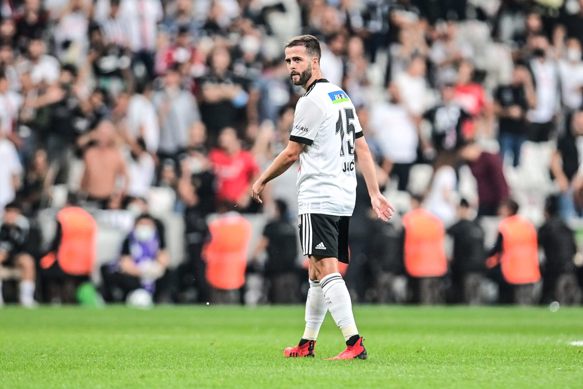 Miralem Pjanic évolue désormais à Besiktas en Turquie (iconsport)