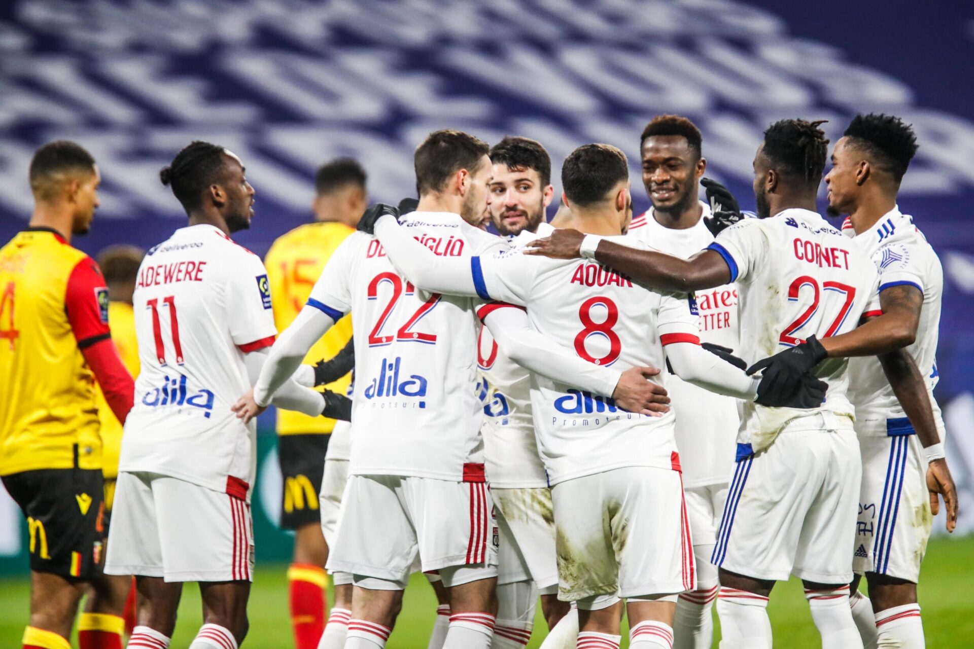 La saison derni&egrave;re, Lyon-Lens avait d&eacute;j&agrave; donn&eacute; lieu &agrave; un match ouvert (victoire 3-2 des Lyonnais) (iconsport)