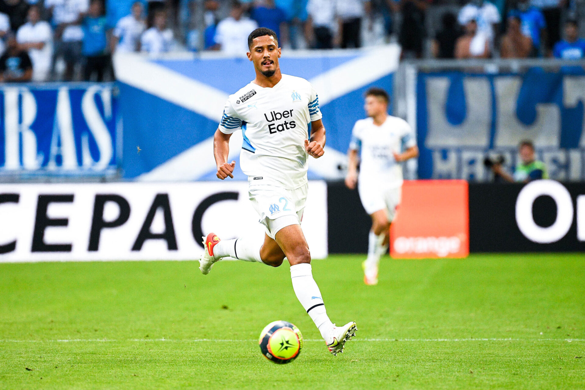 William Saliba ne souhaite pas quitter l'OM cet hiver malgr&eacute; les sollicitations (IconSport)