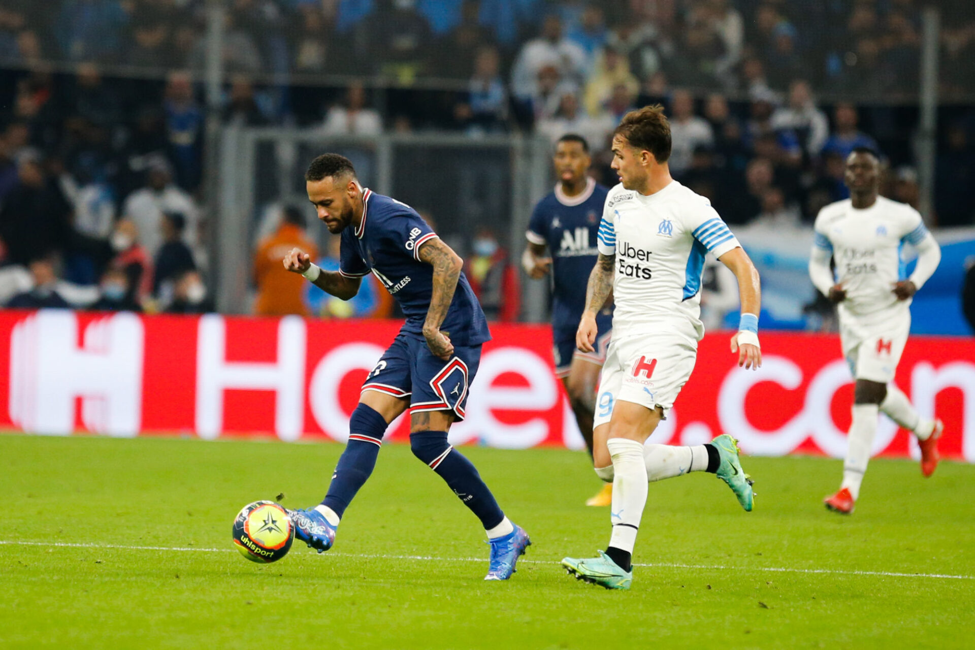 Neymar n'a de nouveau pas brill&eacute; lors de son dernier match avec le PSG, face &agrave; l'OM. Une mauvaise habitude pour le Br&eacute;silien... Icon Sport