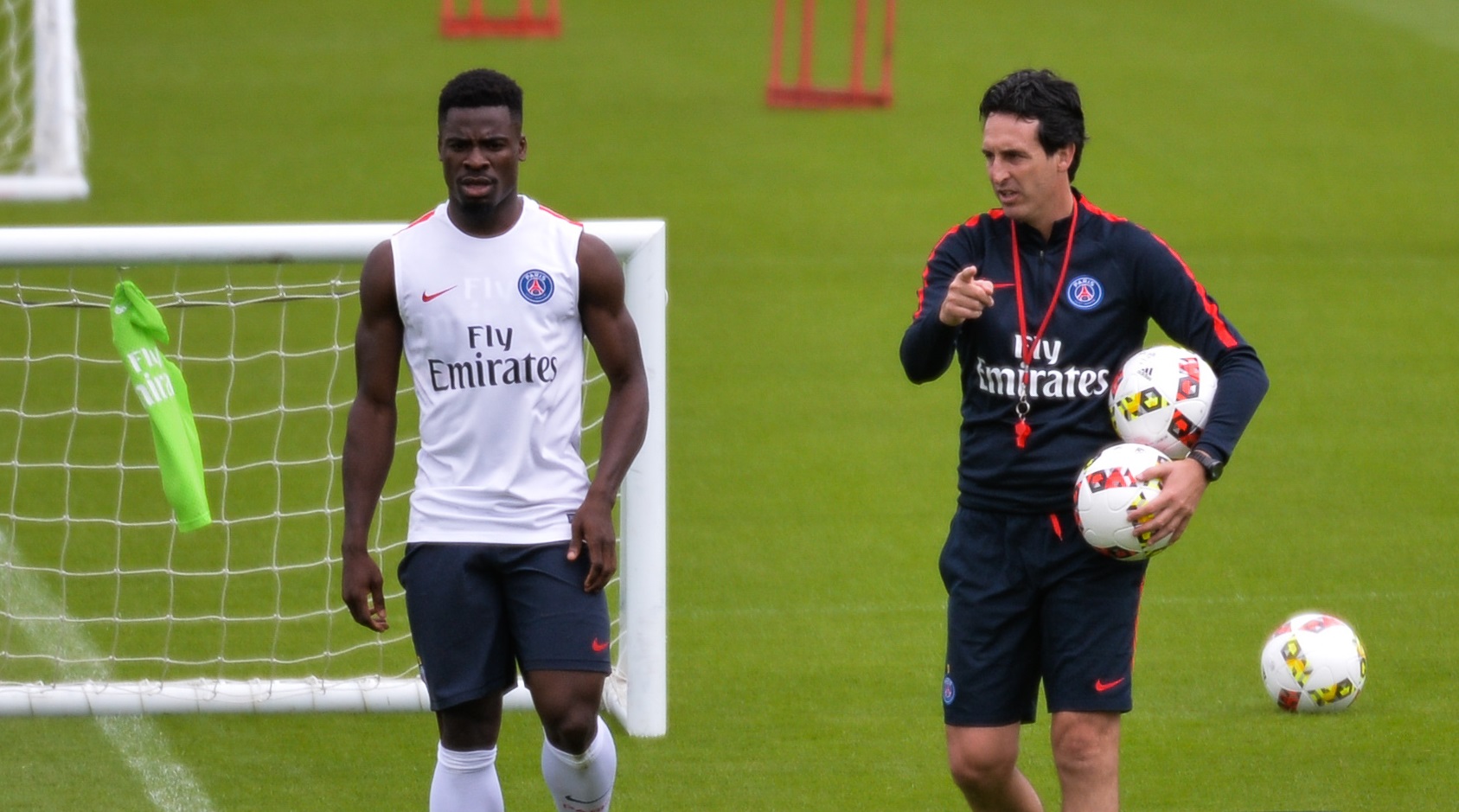 La présence d'Emery sur le banc de Villarreal a sans doute joué un gros rôle dans la venue d'Aurier (iconsport)