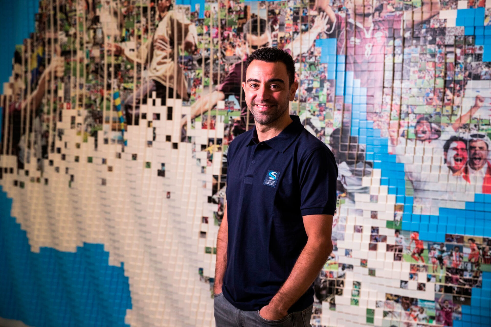 Xavi se plait au Qatar... mais se plairait sans doute encore plus à la tête du Barça... Icon Sport Xavi se plait au Qatar... mais se plairait sans doute encore plus à la tête du Barça... Icon Sport