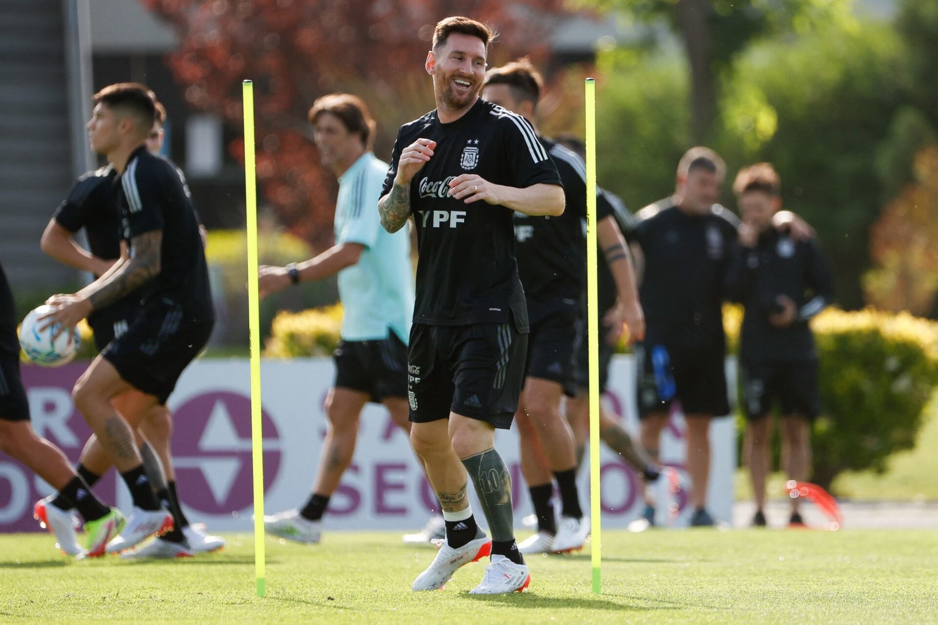 Lionel Messi à l'entraînement avec l'Argentine avant de défier le Brésil, mercredi 17 novembre. Icon Sport