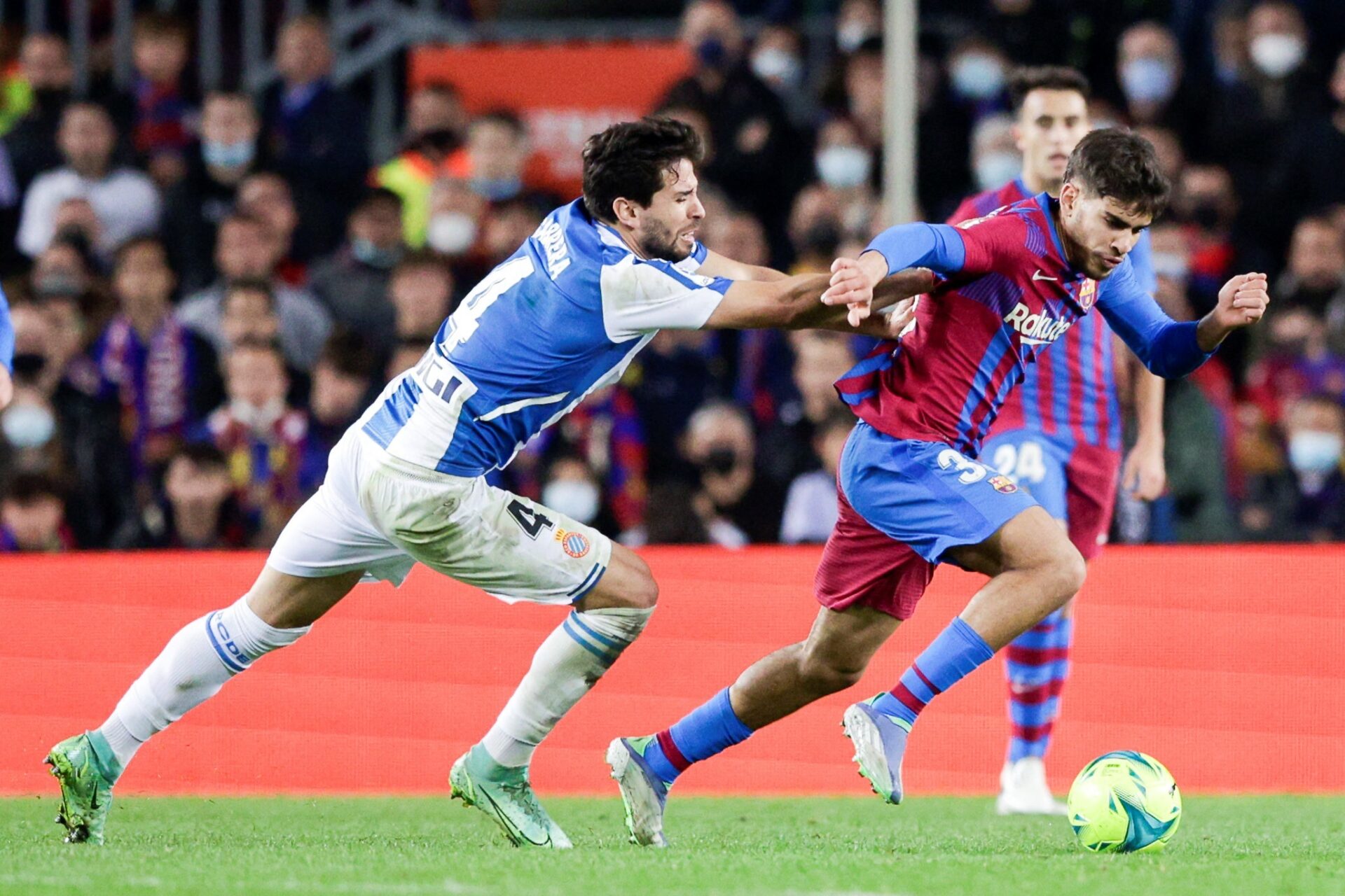Abde Ezzalzouli, entré en jeu à la mi-temps contre l'Espanyol Barcelone, a apporté sa fougue et son insouciance à l'attaque du Barça. Icon Sport