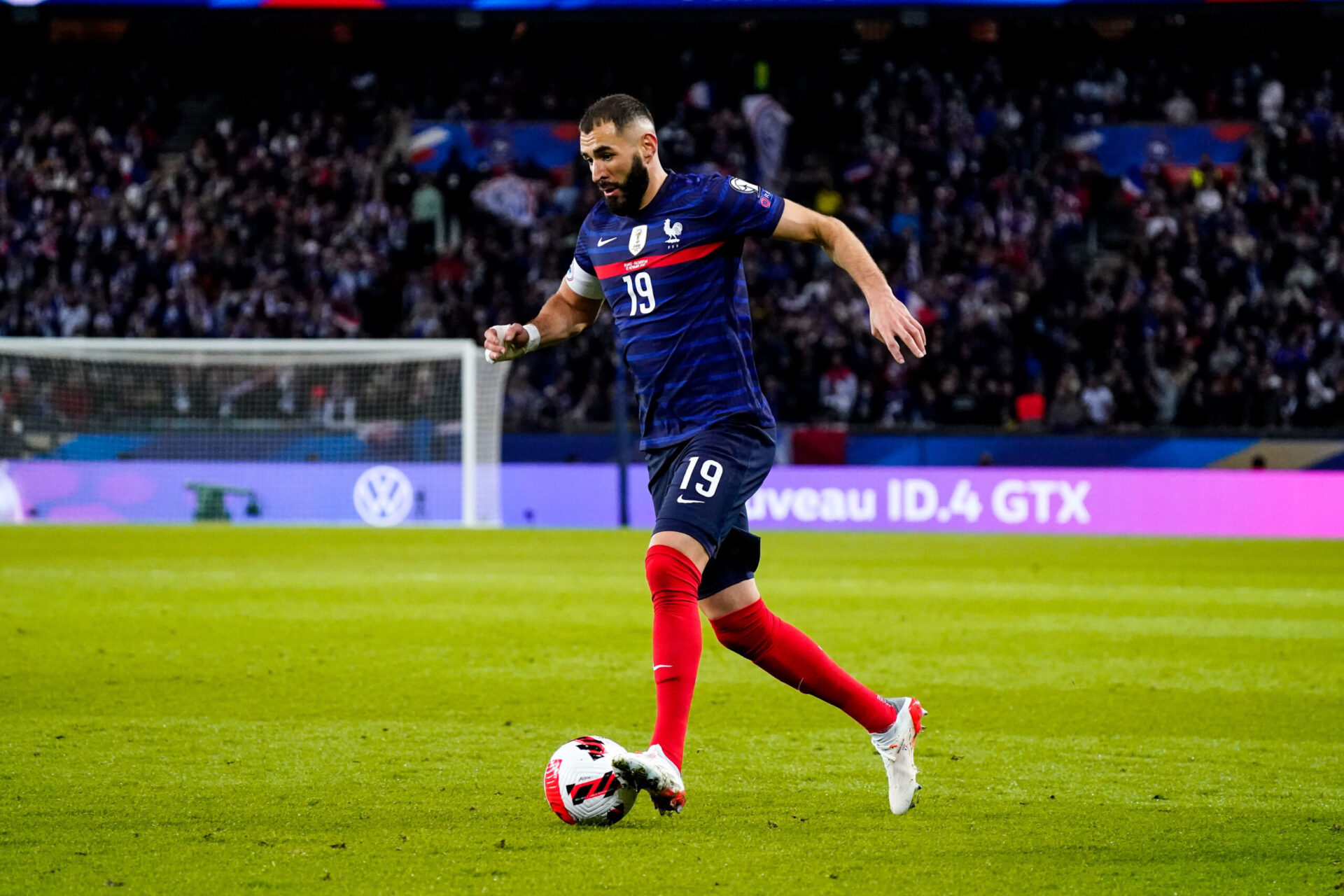 Karim Benzema et les Bleus ont réalisé une prestation parfaite contre le Kazakhstan, en éliminatoires de la Coupe du monde 2022. Icon Sport