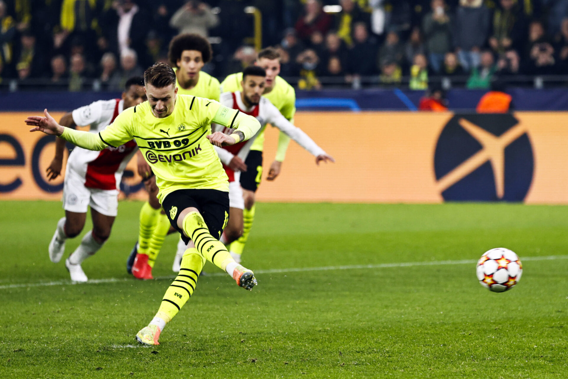 Le penalty de Marco Reus n'a pas suffi à Dortmund pour battre l'Ajax (iconsport)