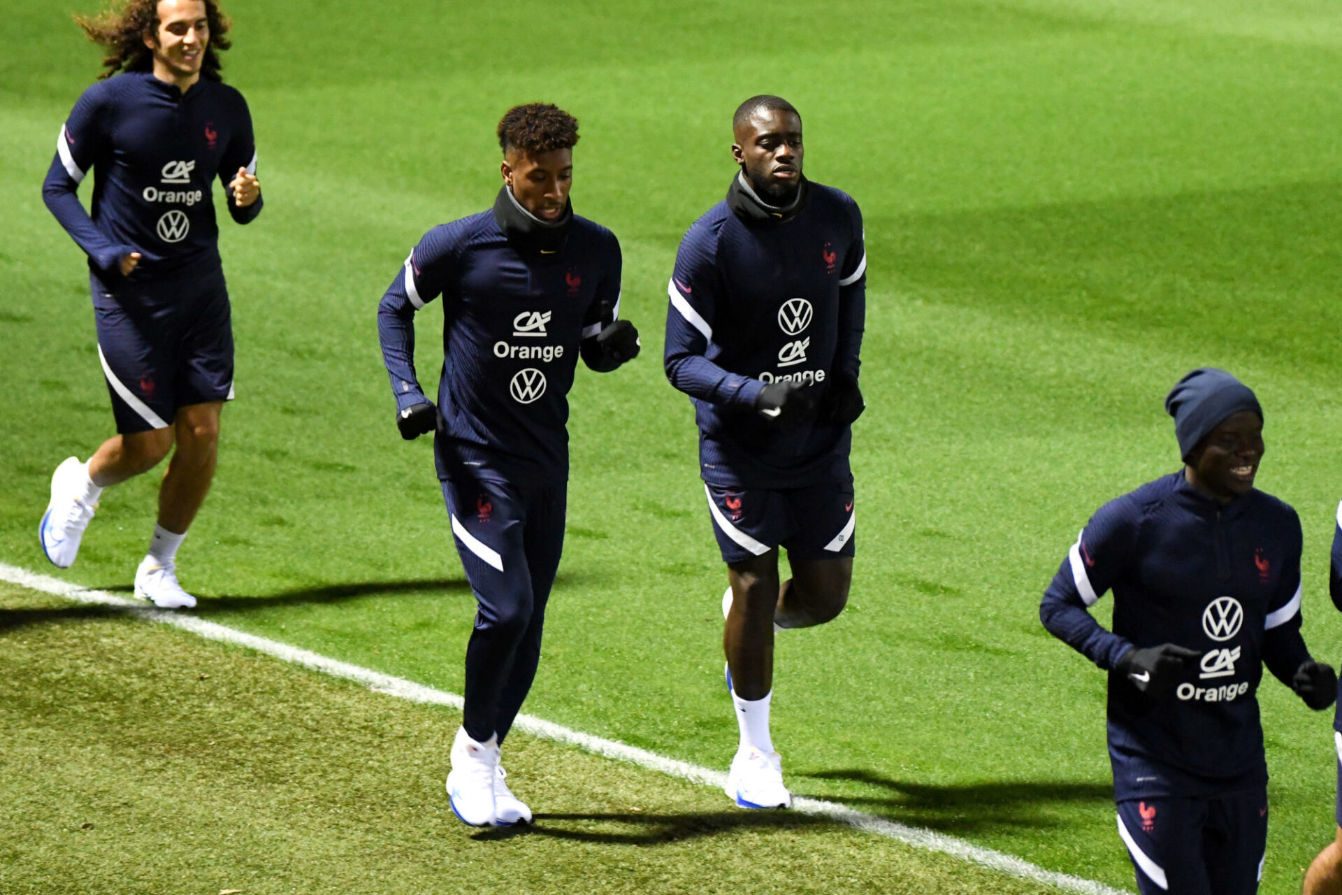 Dayot Upamecano (à droite) devrait être titulaire en défense centrale. Icon Sport