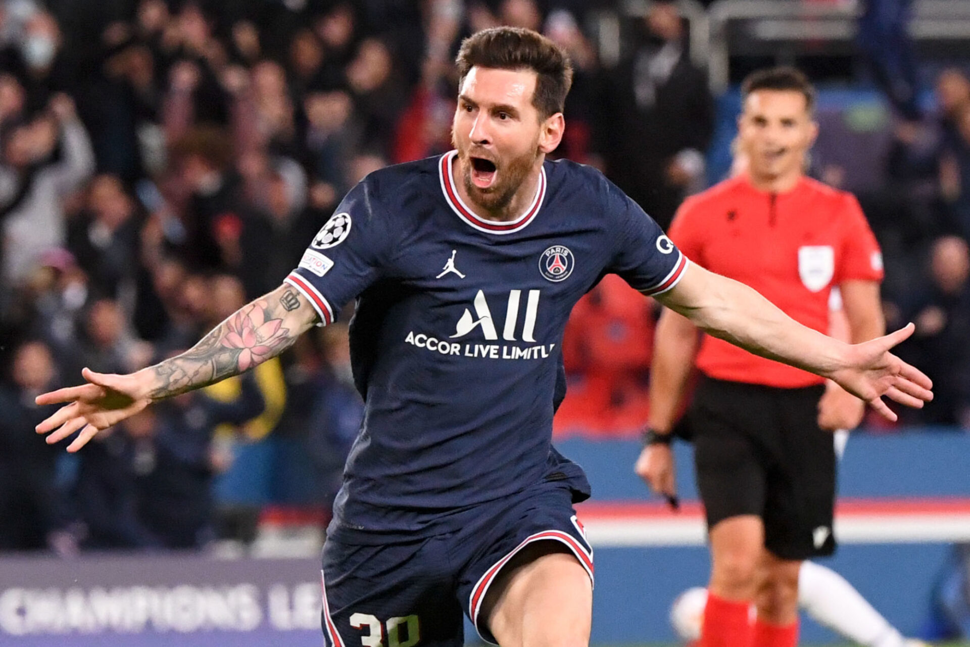 Lionel Messi célèbre son premier but sous le maillot du PSG contre Manchester City, un adversaire qu'il adore. Icon Sport