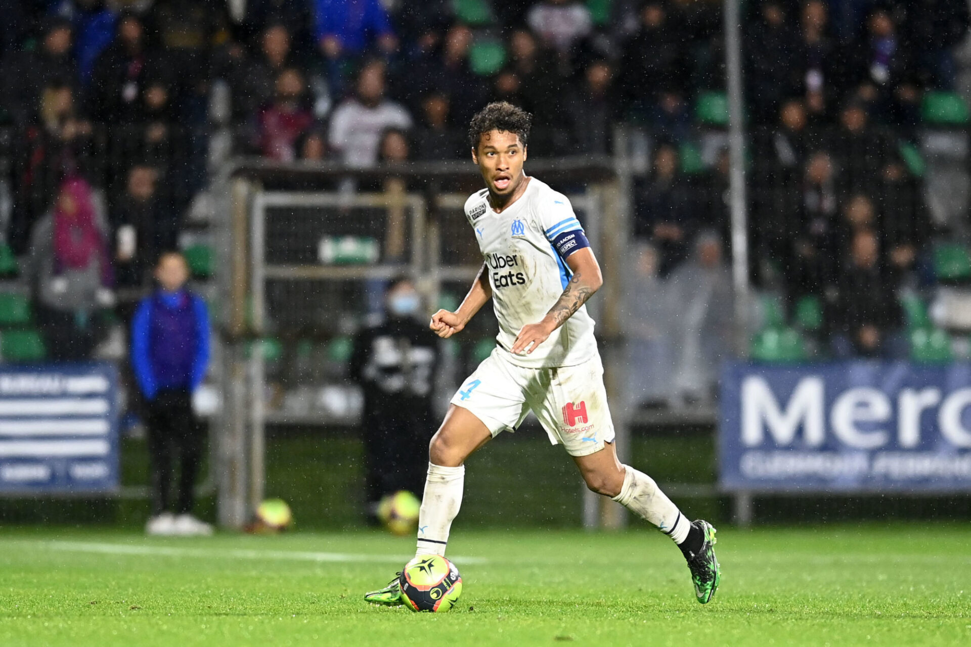 Boubacar Kamara devient le troisième plus jeune joueur en activité à atteindre les 100 titularisations en Ligue 1. Icon Sport