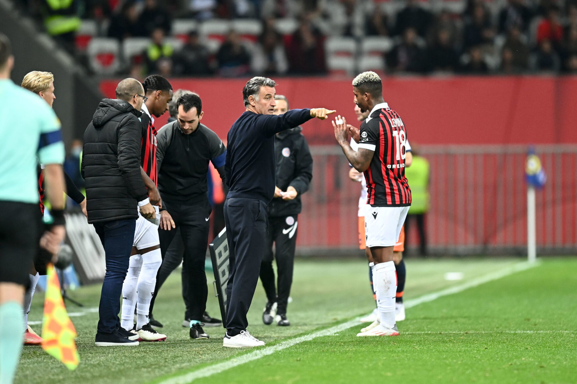 Christophe Galtier espère que ses joueurs de Nice vont relever la tête après la trêve internationale. Icon Sport