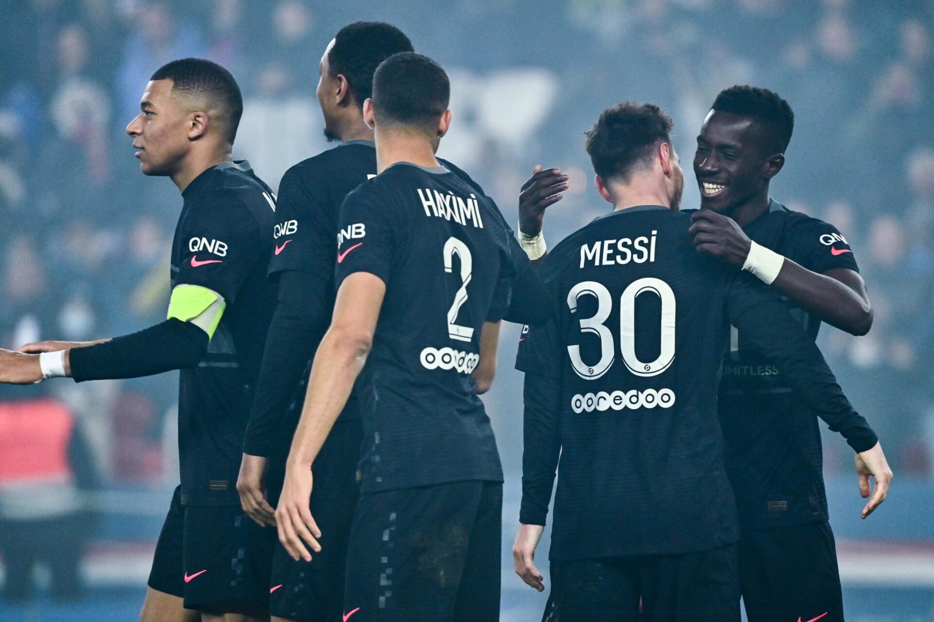 Messi, Mbappé, Hakimi et Gueye devraient être titulaires contre Manchester City, pour la finale du groupe A. Icon Sport