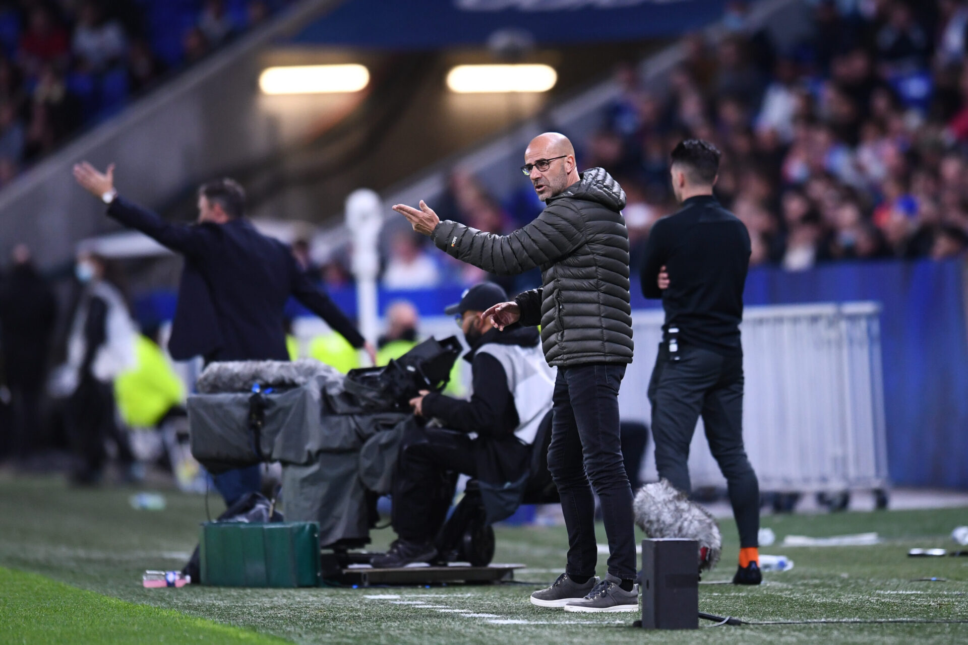 Peter Bosz sur le banc lyonnais jeudi soir face au club de Brøndby (iconsport)