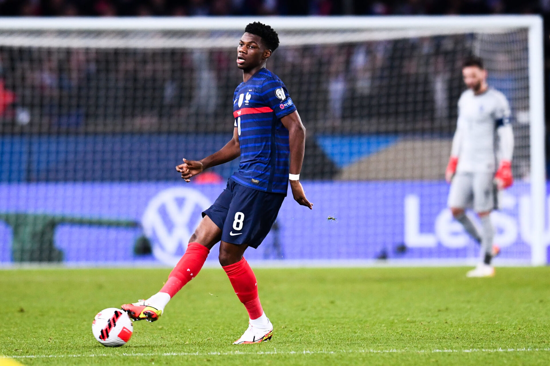 Les remplaçants doivent suivre l'exemple d'Aurélien Tchouaméni, débordant de personnalité pour ses débuts avec les Bleus. Icon Sport
