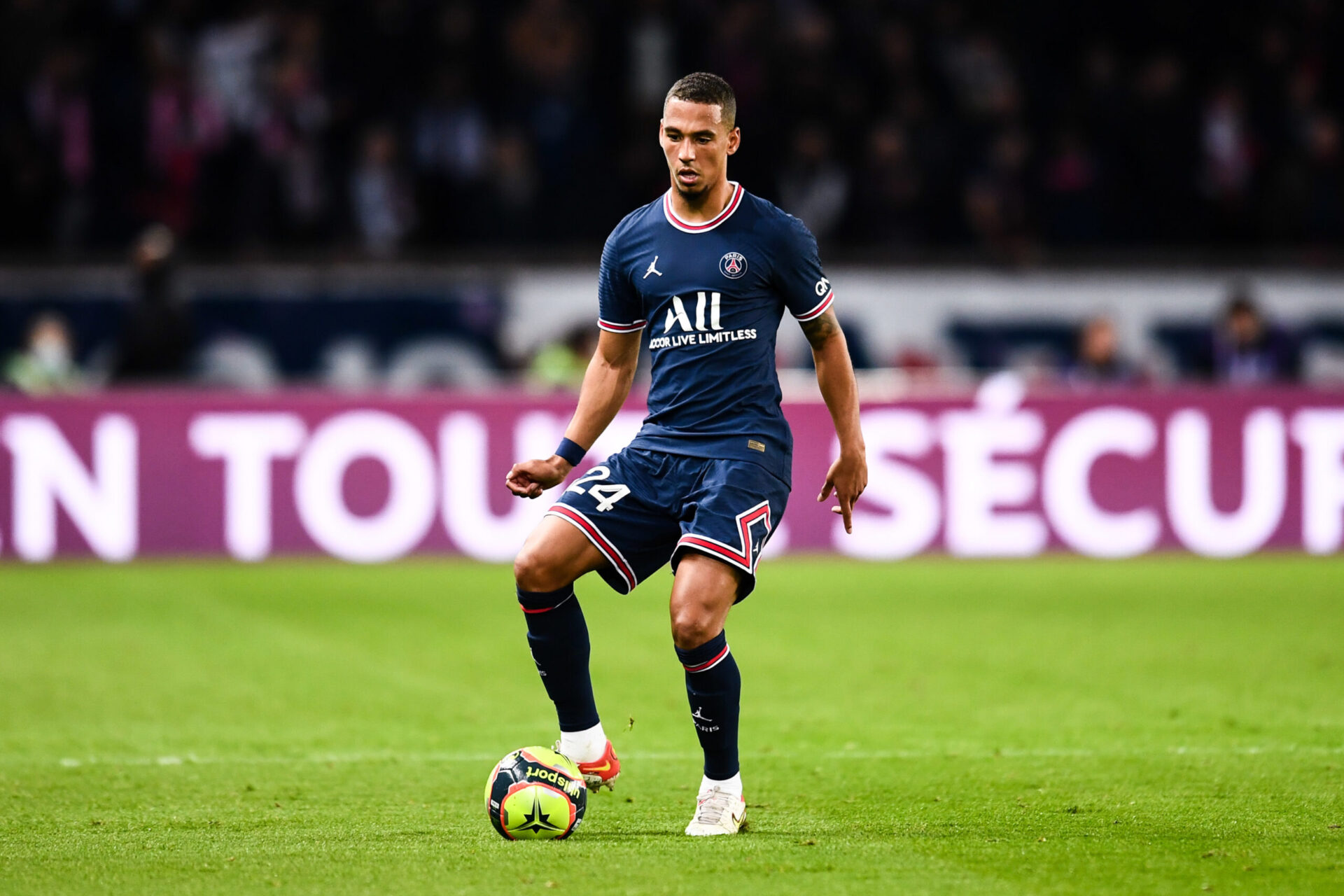 Presnel Kimpembe et Sergio Ramos absents, Thilo Kehrer devrait débuter dans l'axe à Bordeaux aux côtés de Marquinhos (iconsport)