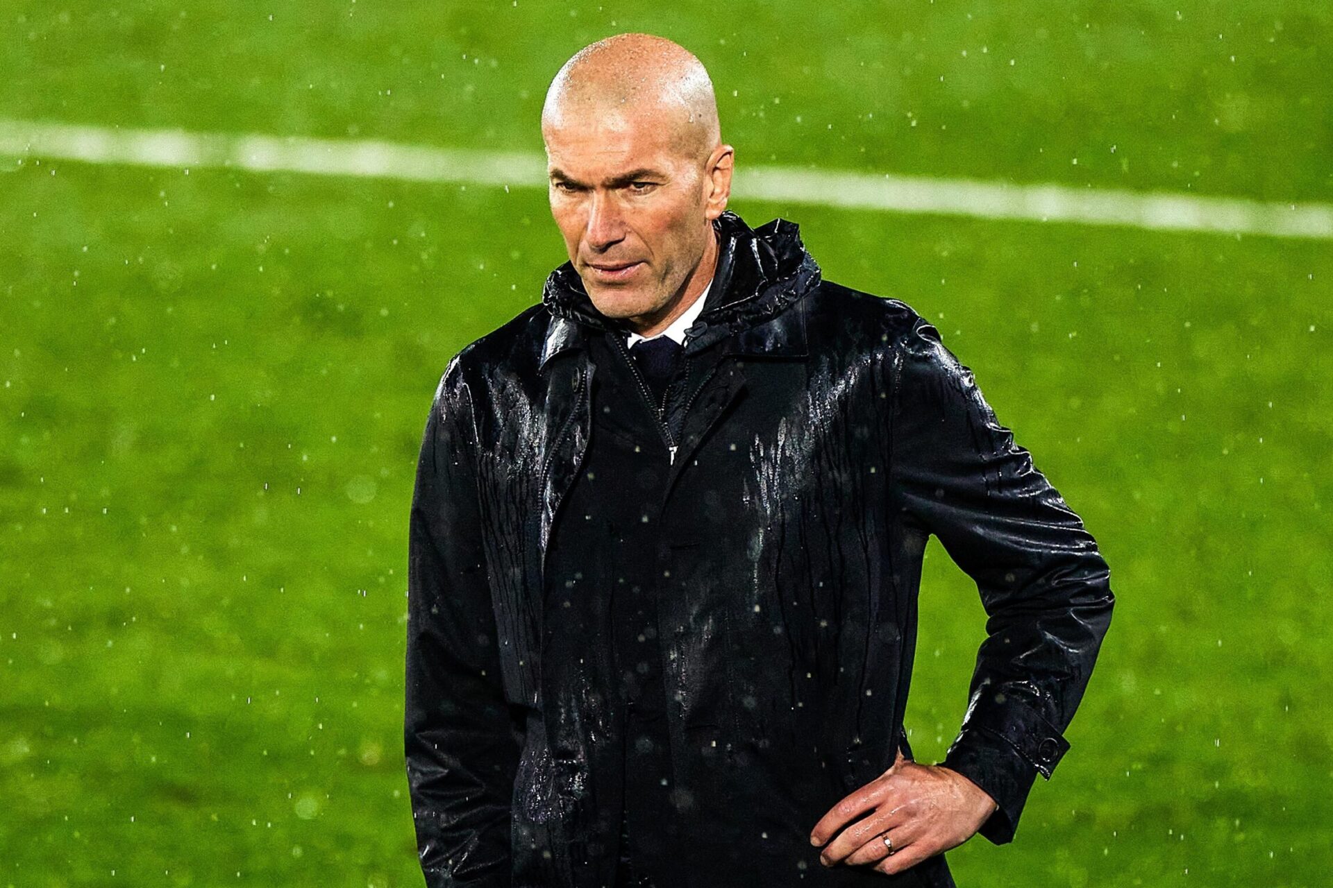 S'il n'a encore rien décidé, Zidane aurait accepté d'entamer des discussions avec les dirigeants parisiens (iconsport)