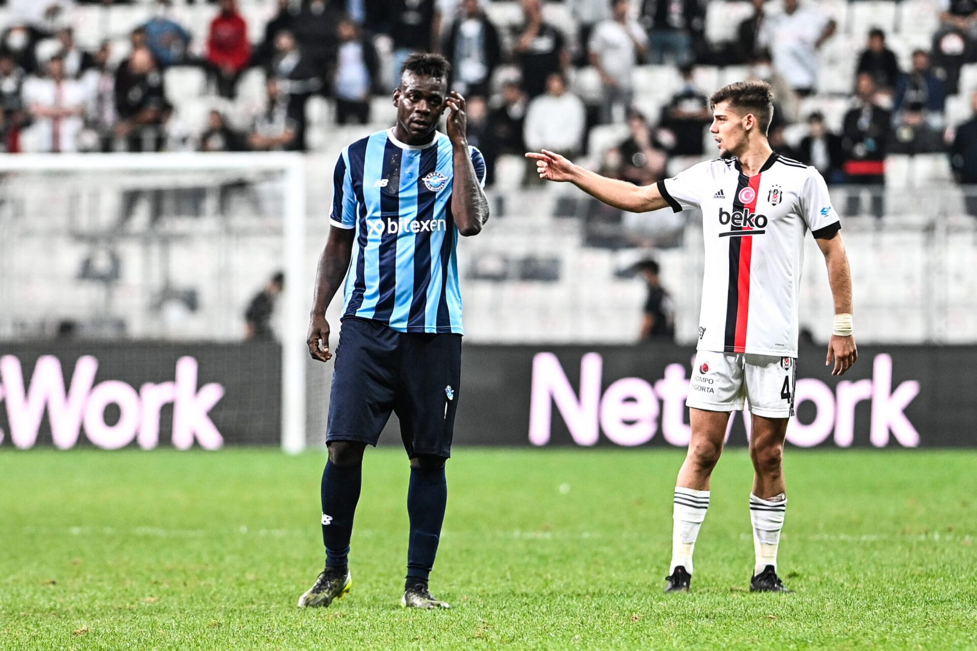 Auteur d'un bon début de saison dans le championnat turque, Mario Balotelli rêve de retrouver la sélection italienne (IconSport)
