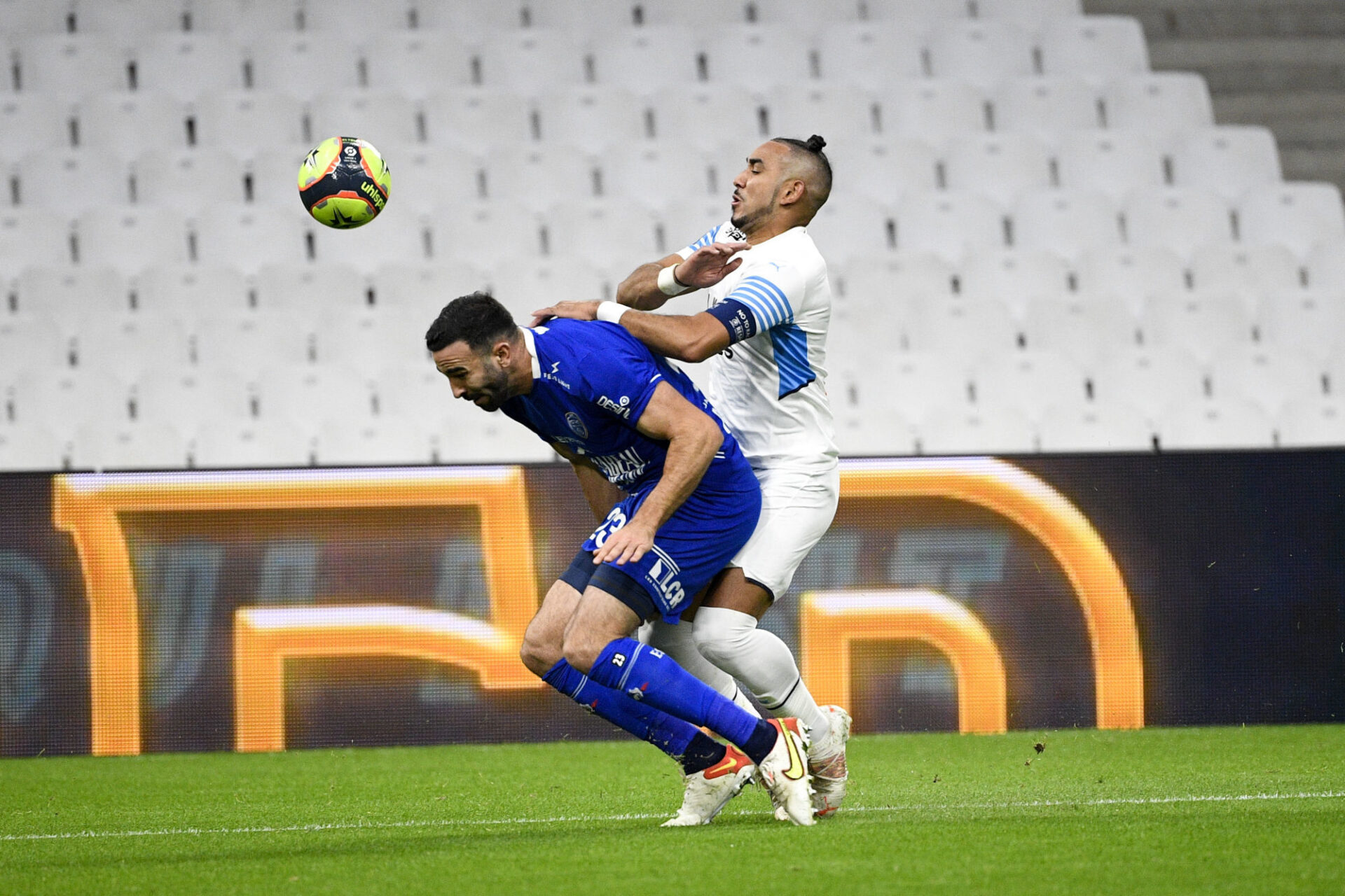 M&ecirc;me le d&eacute;tonateur Konrad de la Fuente &eacute;tait sans solution face au bon plan de Laurent Battles et de Troyes. Icon Sport