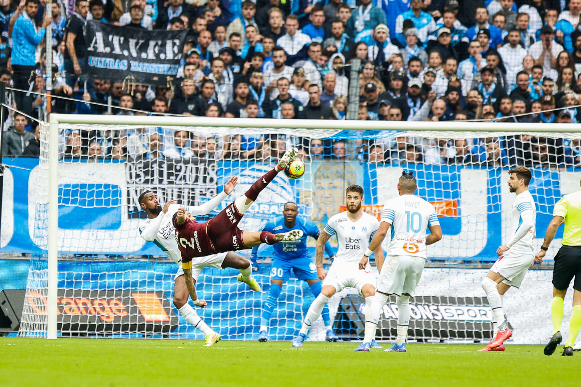 Steve Mandanda a notamment débuté la rencontre face au FC Metz avant la trêve internationale (iconsport)