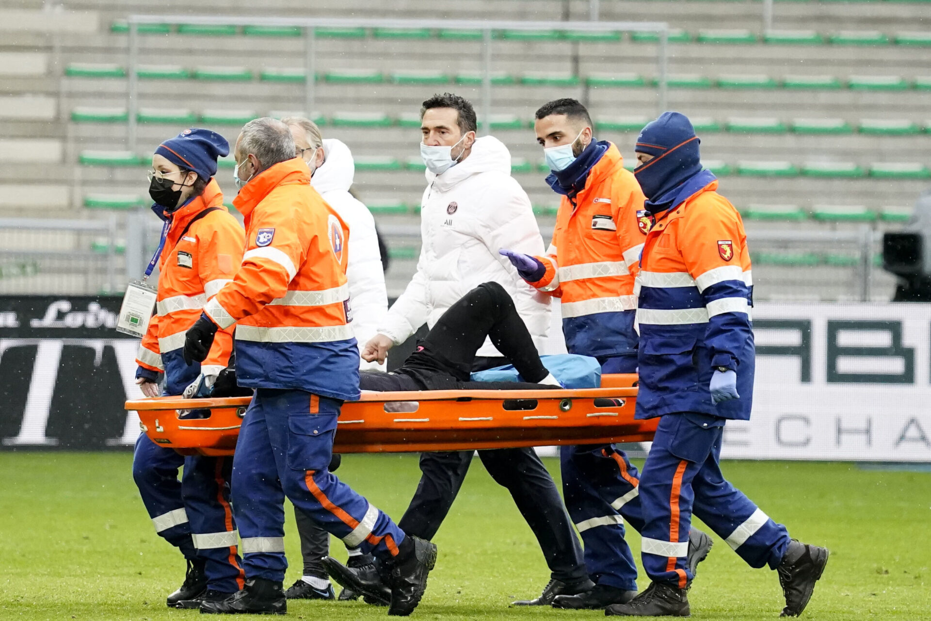 Neymar s'est bless&eacute; &agrave; la cheville lors de la rencontre face &agrave; Saint-Etienne, le 28 novembre 2021 (IconSport)