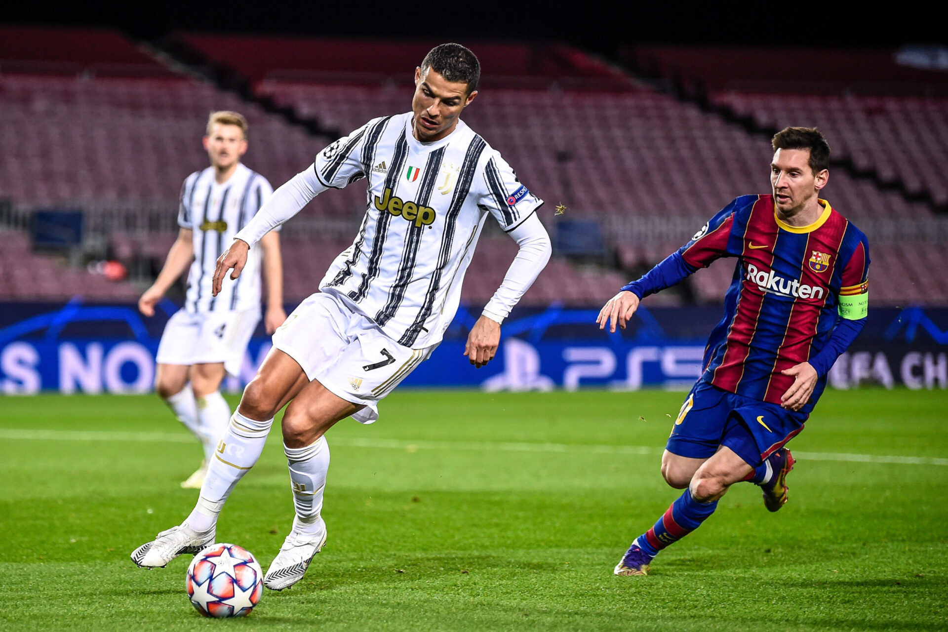 Guardiola a notamment évoqué la rivalité entre les deux légendes que sont Cristiano Ronaldo et Lionel Messi (iconsport)
