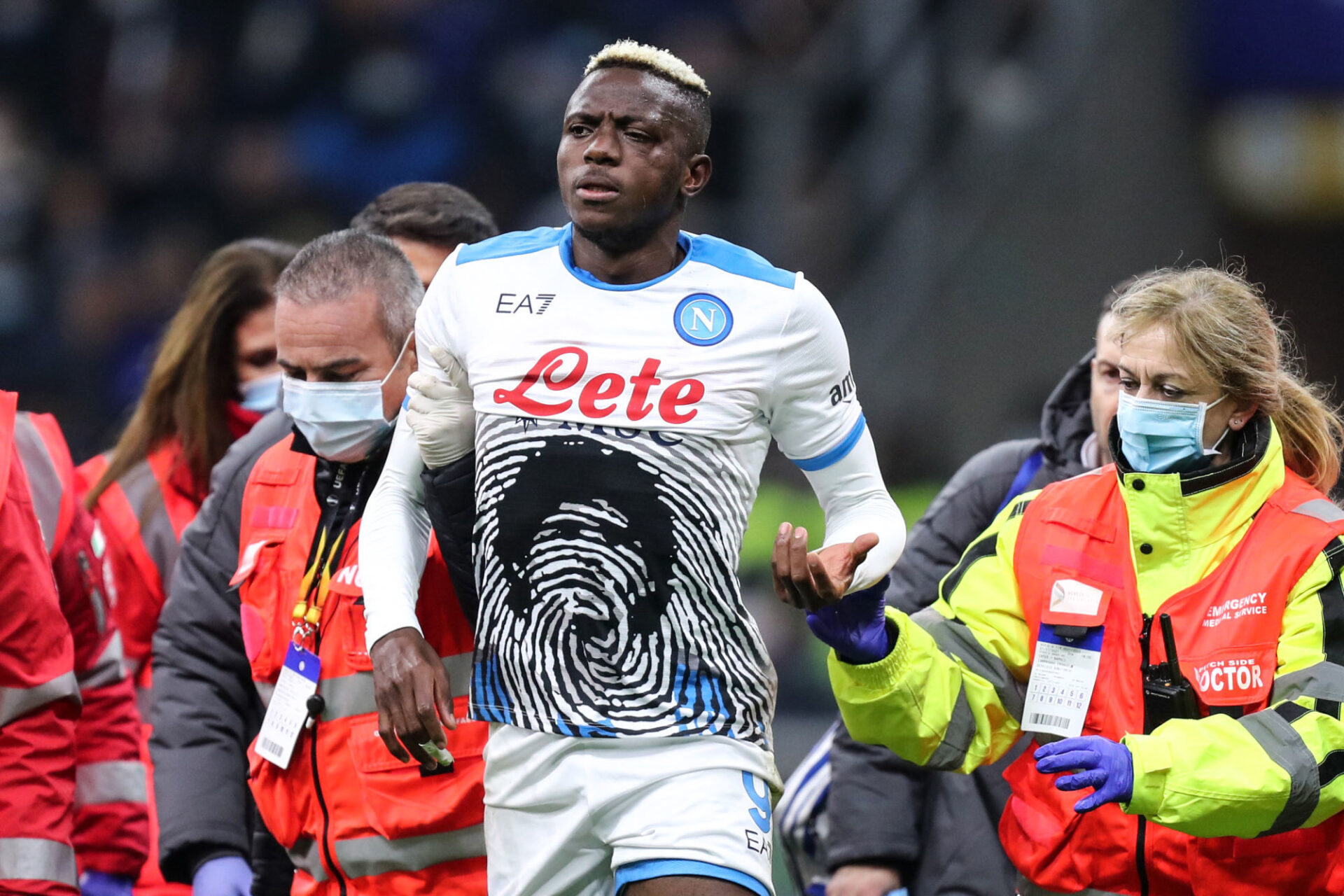 Victor Osimhen avait été blessé lors d'un choc à la tête le 21 novembre en Serie A. Il est finalement rétabli pour la CAN 2022. Icon Sport Victor Osimhen avait été blessé lors d'un choc à la tête le 21 novembre en Serie A. Il est finalement rétabli pour la CAN 2022. Icon Sport