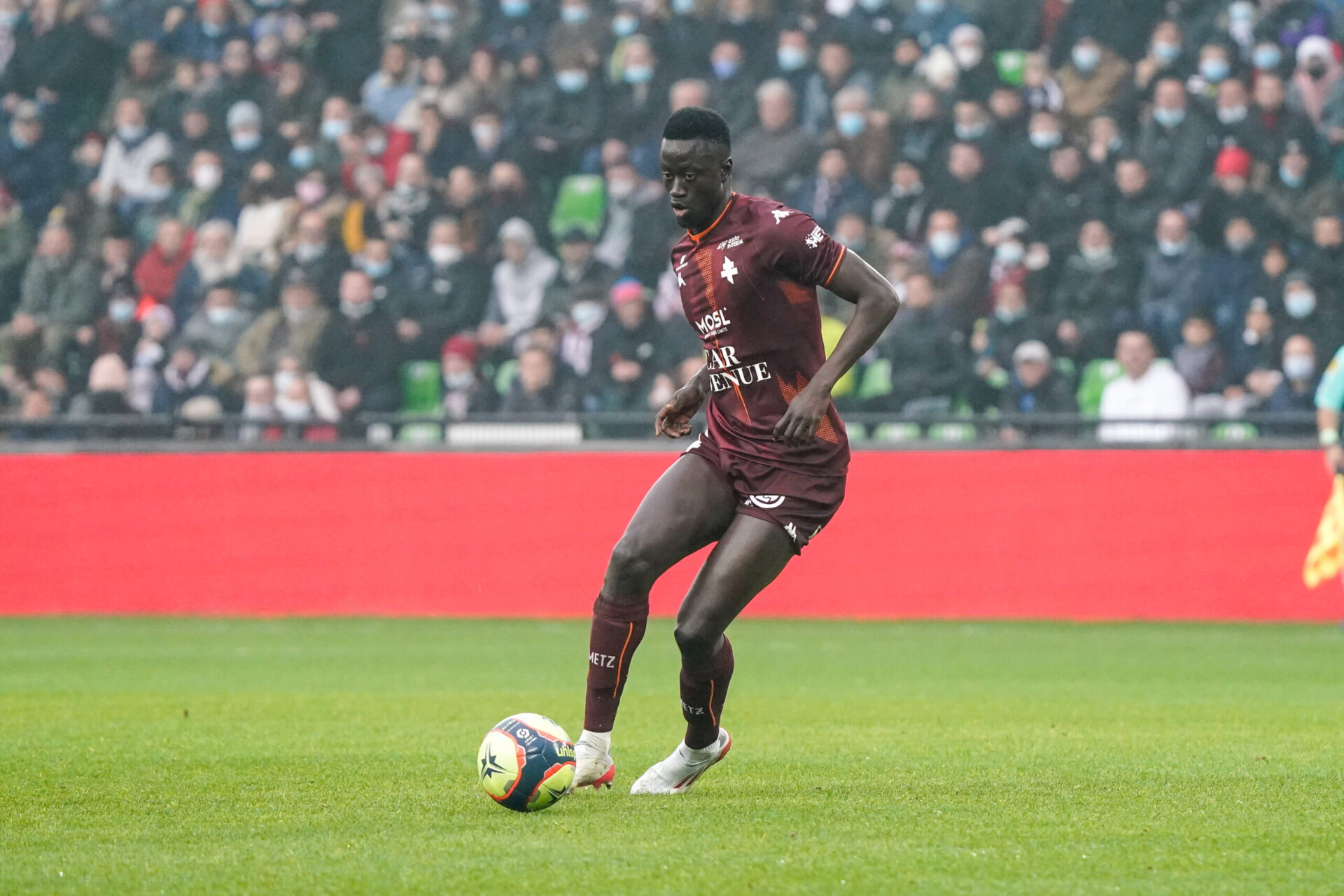 Niane se fait encore tirer les oreilles (iconsport)