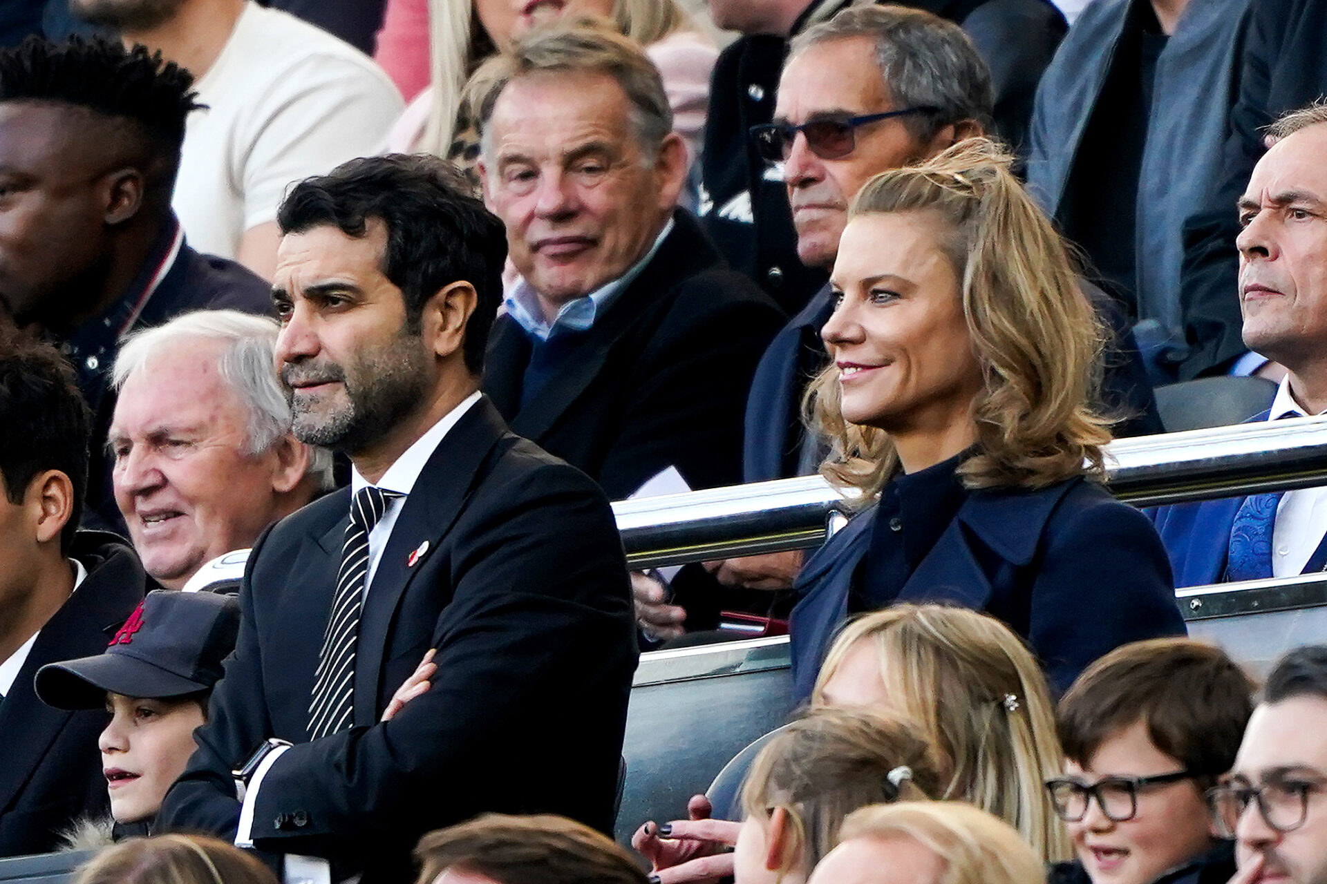 Les nouveaux dirigeants de Newcastle veulent absolument recruter plusieurs à plusieurs postes, dont en défense, dès cet hiver (iconsport) Les nouveaux dirigeants de Newcastle veulent absolument recruter plusieurs à plusieurs postes, dont en défense, dès cet hiver (iconsport)