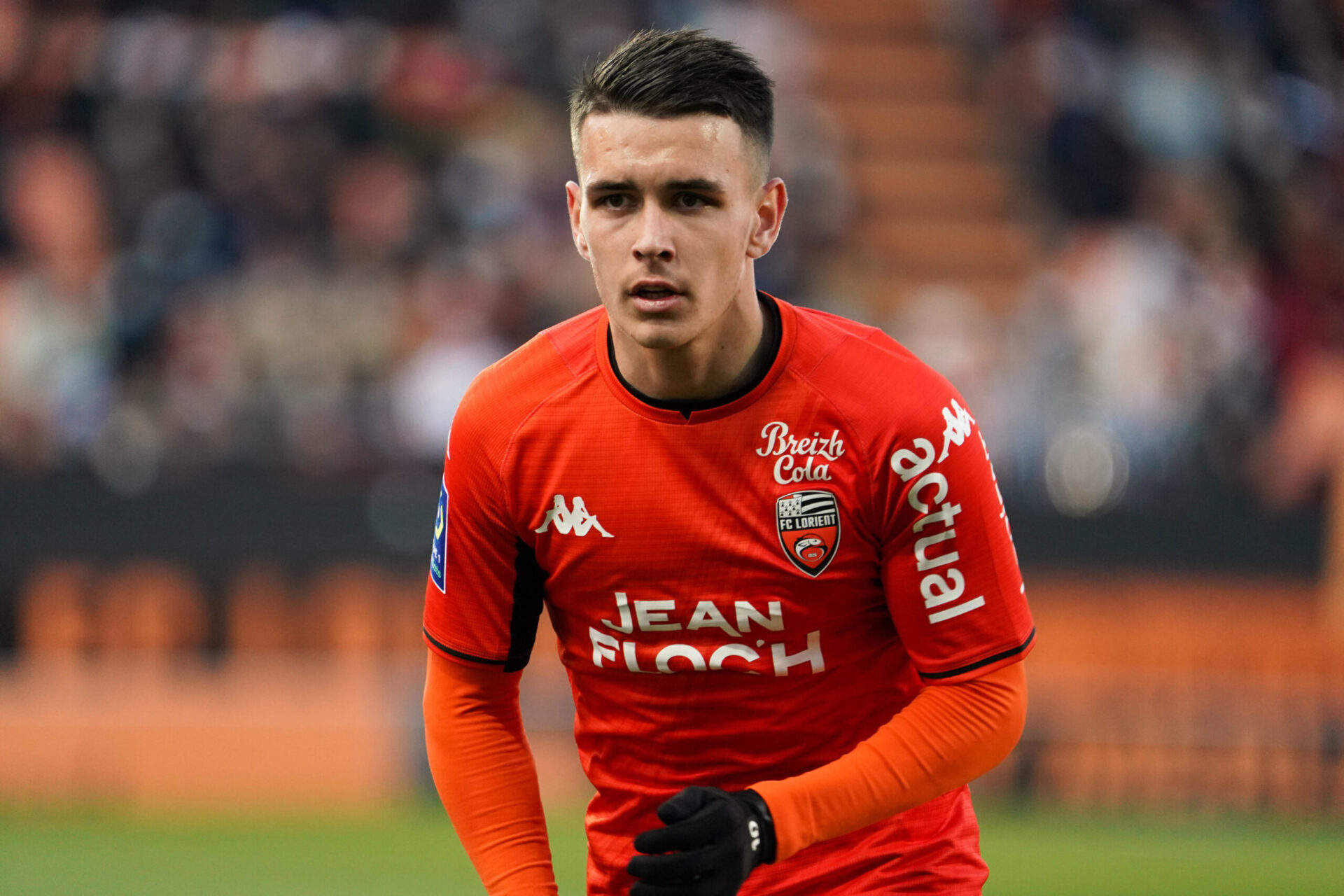 Enzo Le F&eacute;e sous les couleurs du FC Lorient (iconsport)