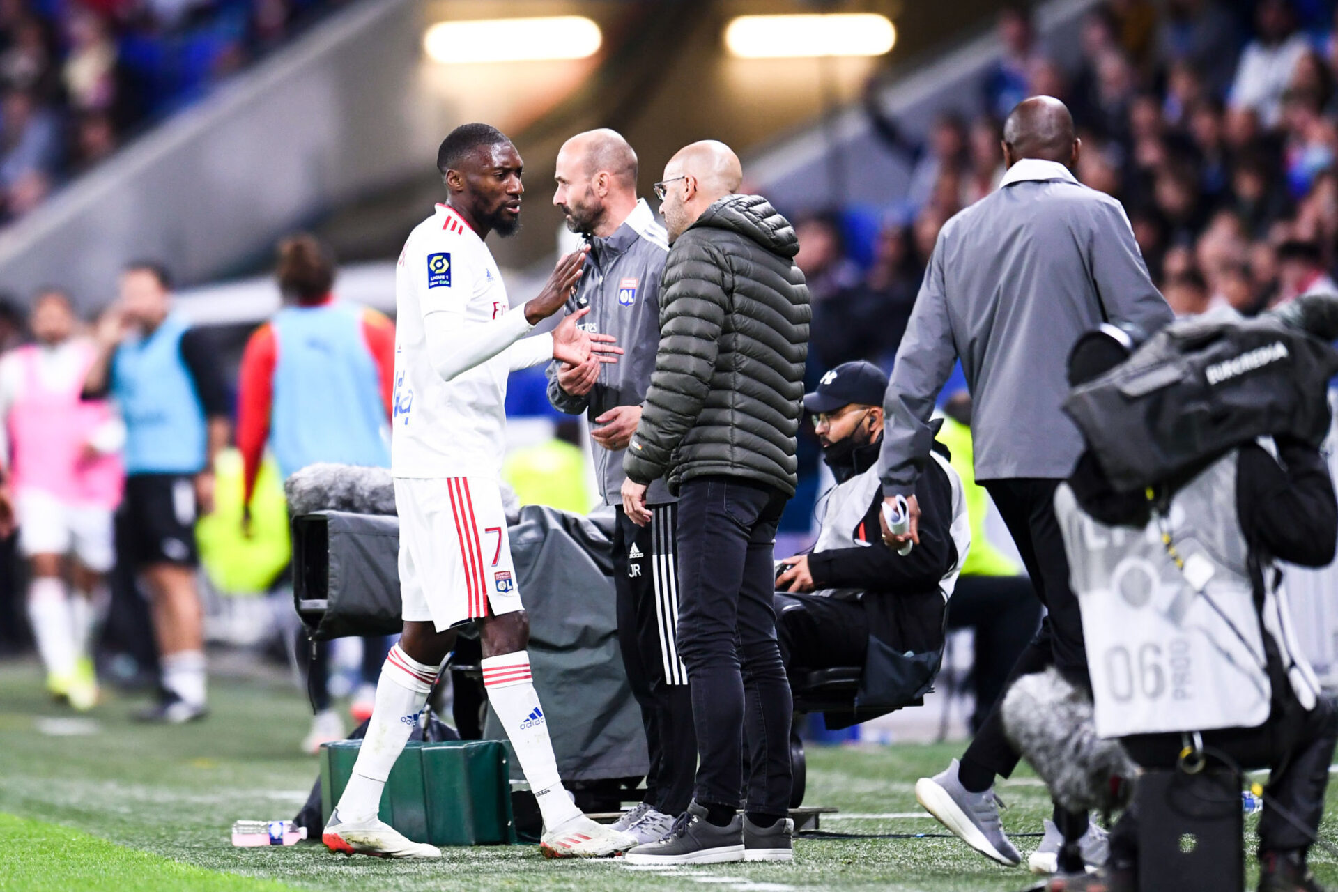 Peter Bosz avec Karl Toko Ekambi. Icon Sport