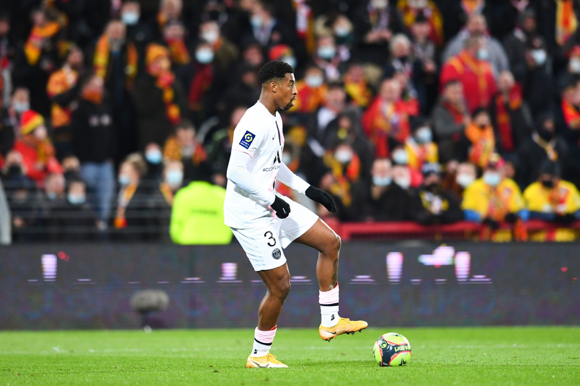 Sergio Ramos et Nuno Mendes seront indisponibles contre Monaco. Icon Sport